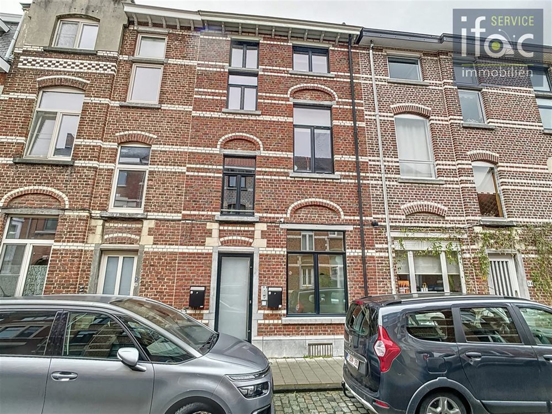 Opbrengsteigendom - Luxe studentenkamers foto {{pictureIndex}}