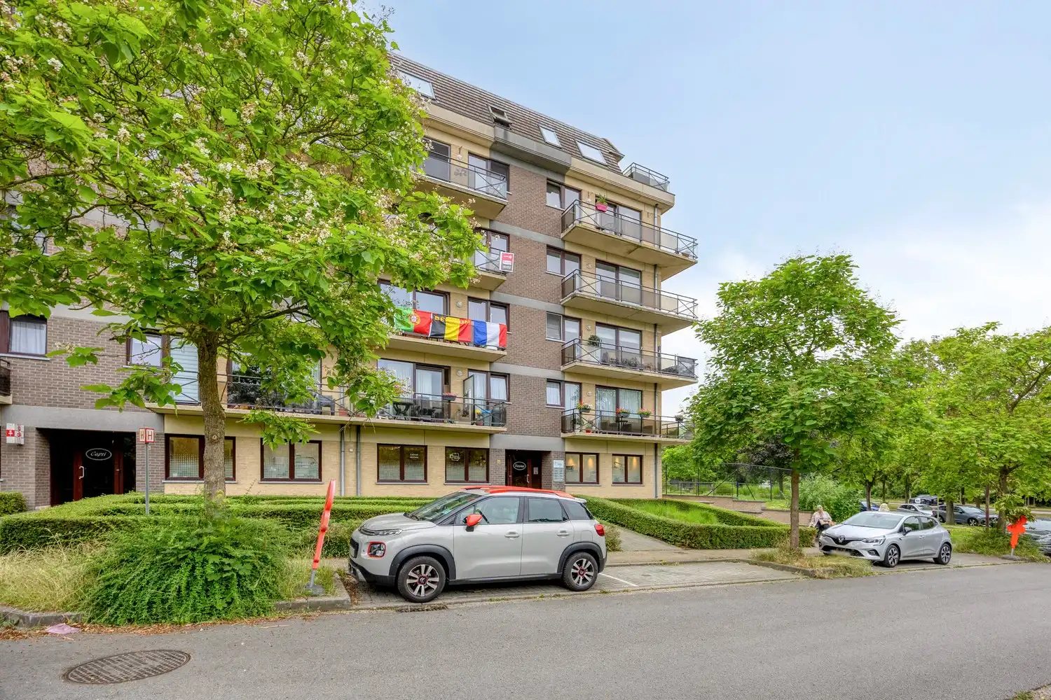 Ruim en lichtrijk appartement met twee terrassen en uitzicht op het Vijverpark aan de rand van Anderlecht 🌿 foto 25