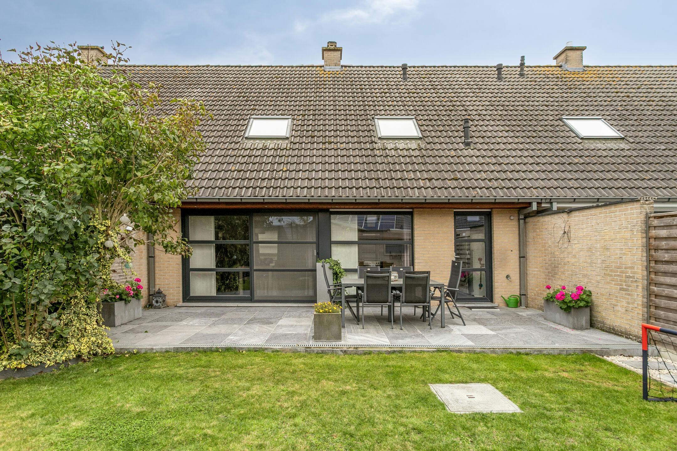 Volledig instapklaar huis met 3 kamers te koop in Deerlijk foto 7