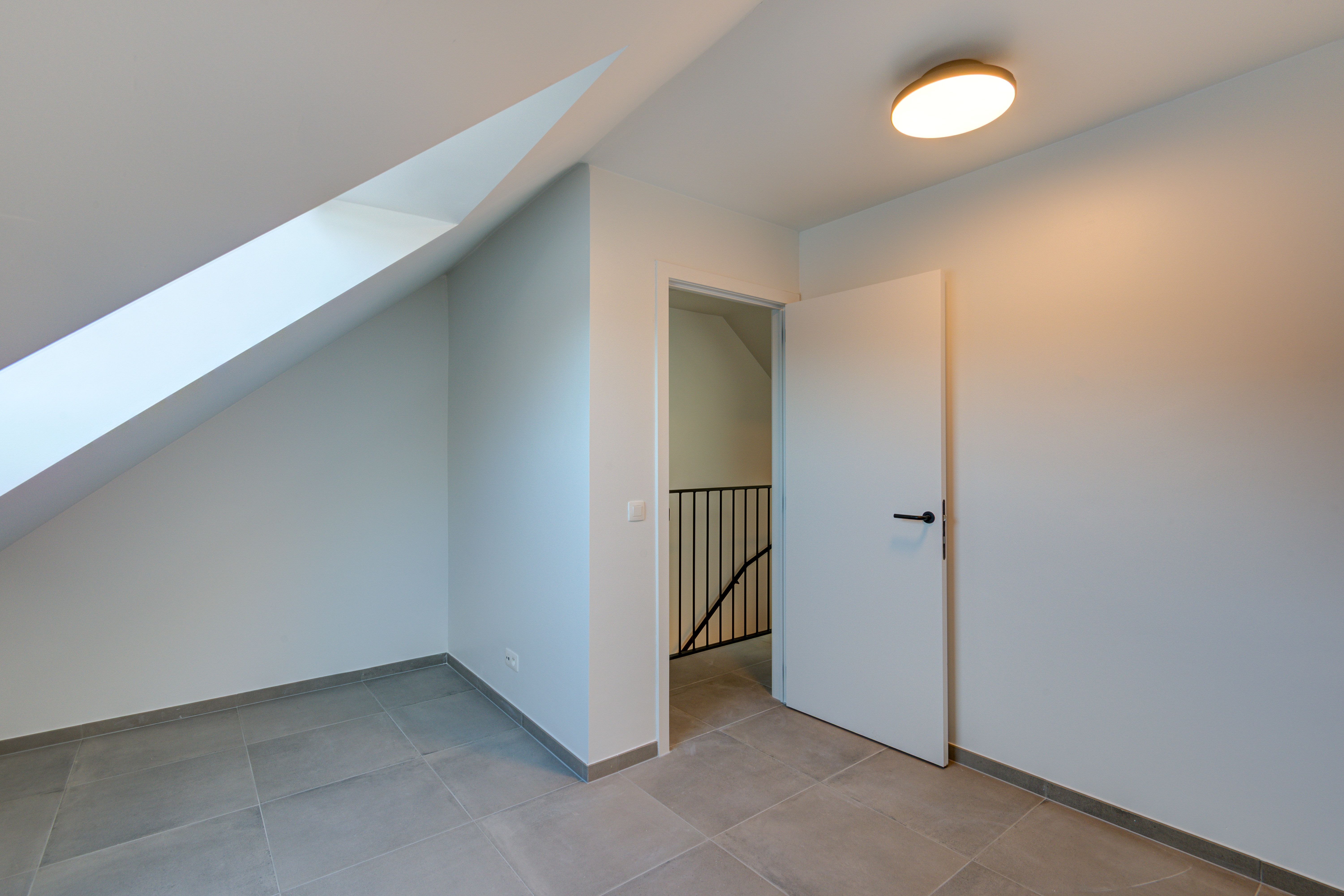 Ruime instapklare eengezinswoning zoekt toffe huurders foto 12