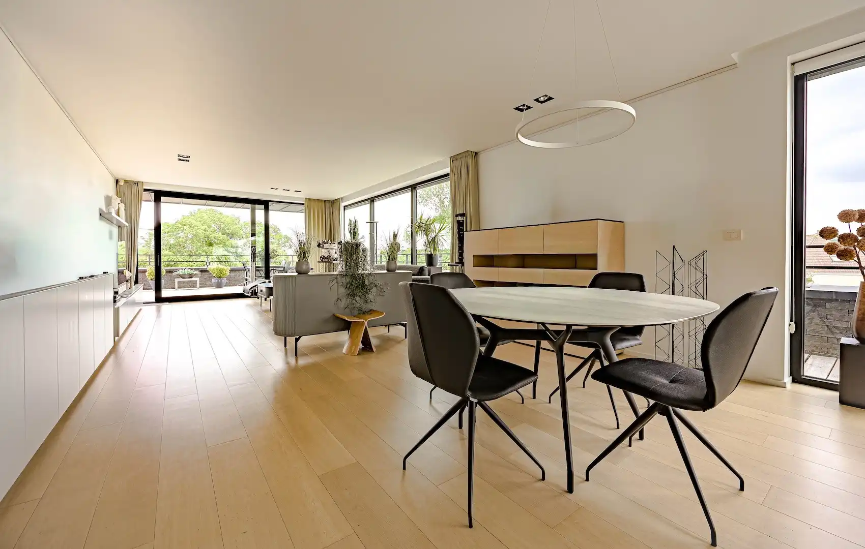 Wonen in één van de meest iconische residenties van Loppem foto 7