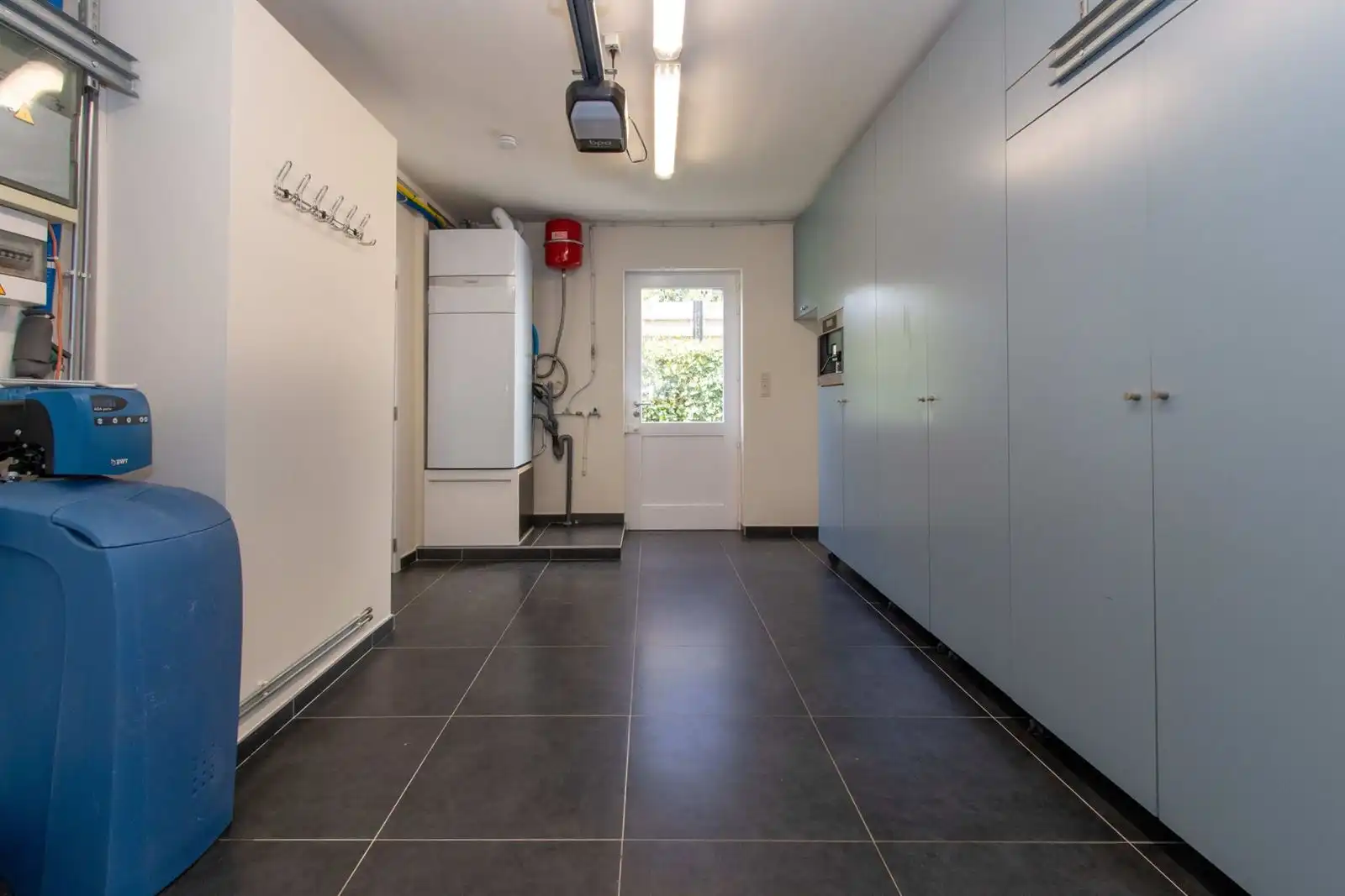 volledig gerenoveerde Woning foto 16