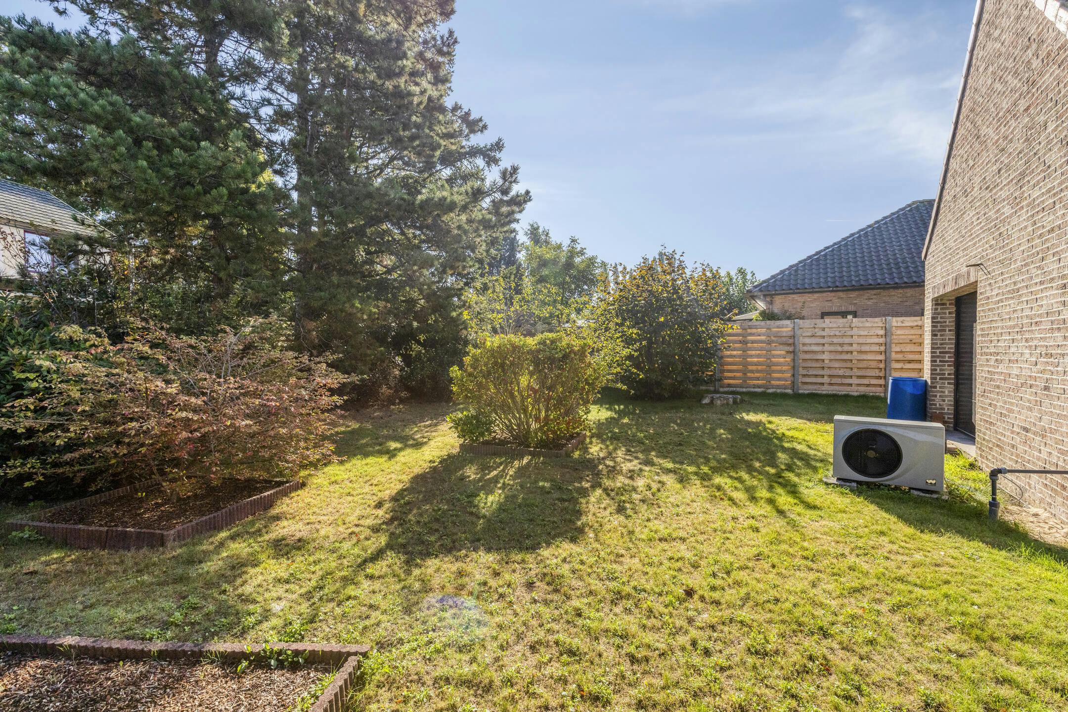 Vrijstaande woning met groot bijgebouw te koop in Wuustwezel foto 55