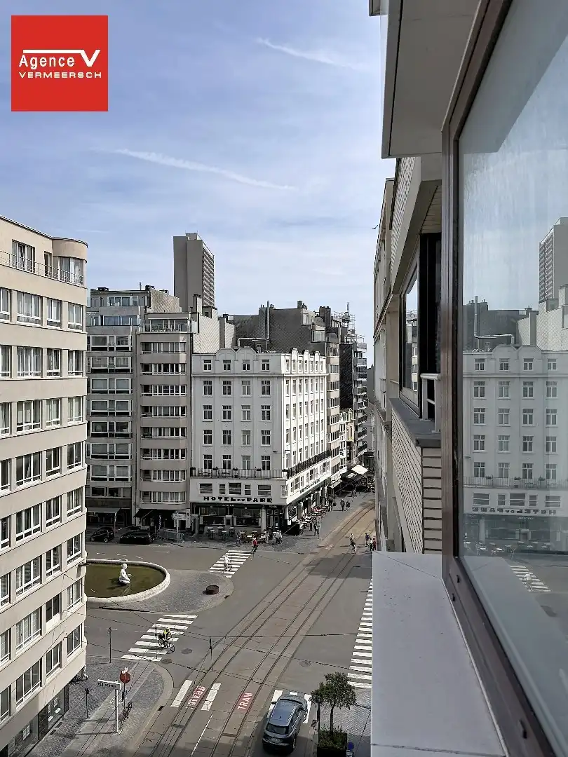 Gunstig gelegen gemeubileerd 2-slpkr appartement 50m van Casino Kursaal.  foto 3