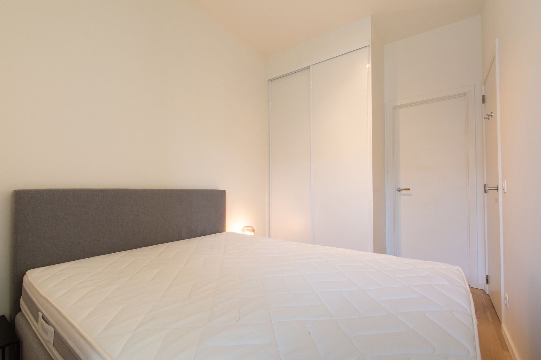 2 slaapkamer gemeubeld app. met groot terrras foto 9