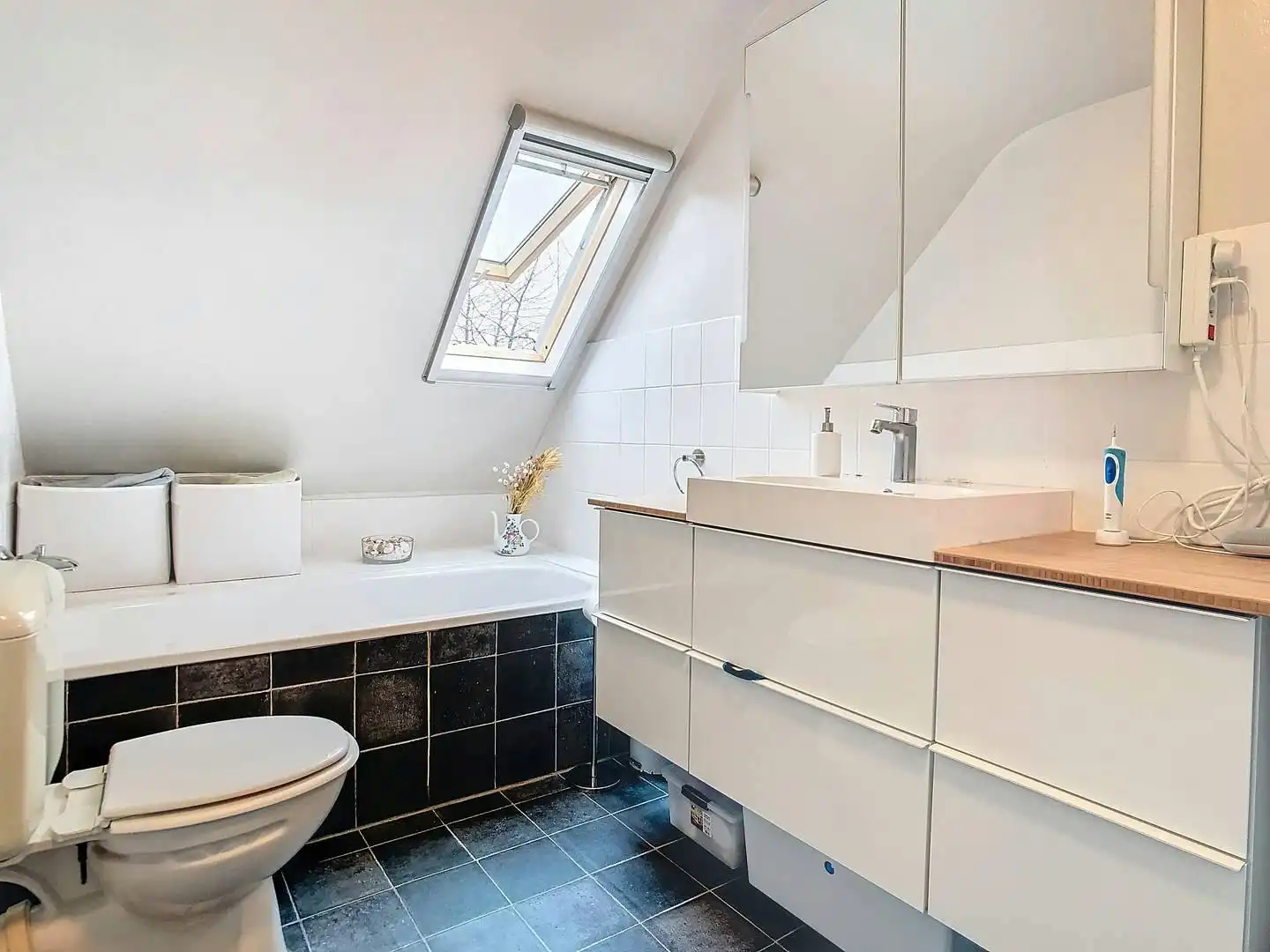 Energiezuinige woning te koop in Muizen met tuin en garage foto 6