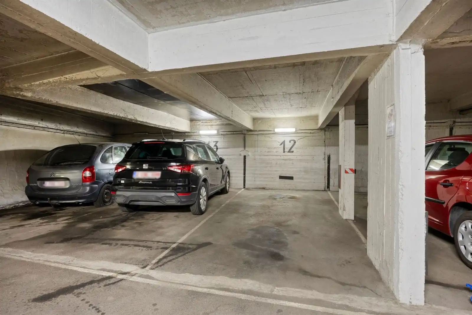 Energiezuinig appartement met terras en parking foto 13