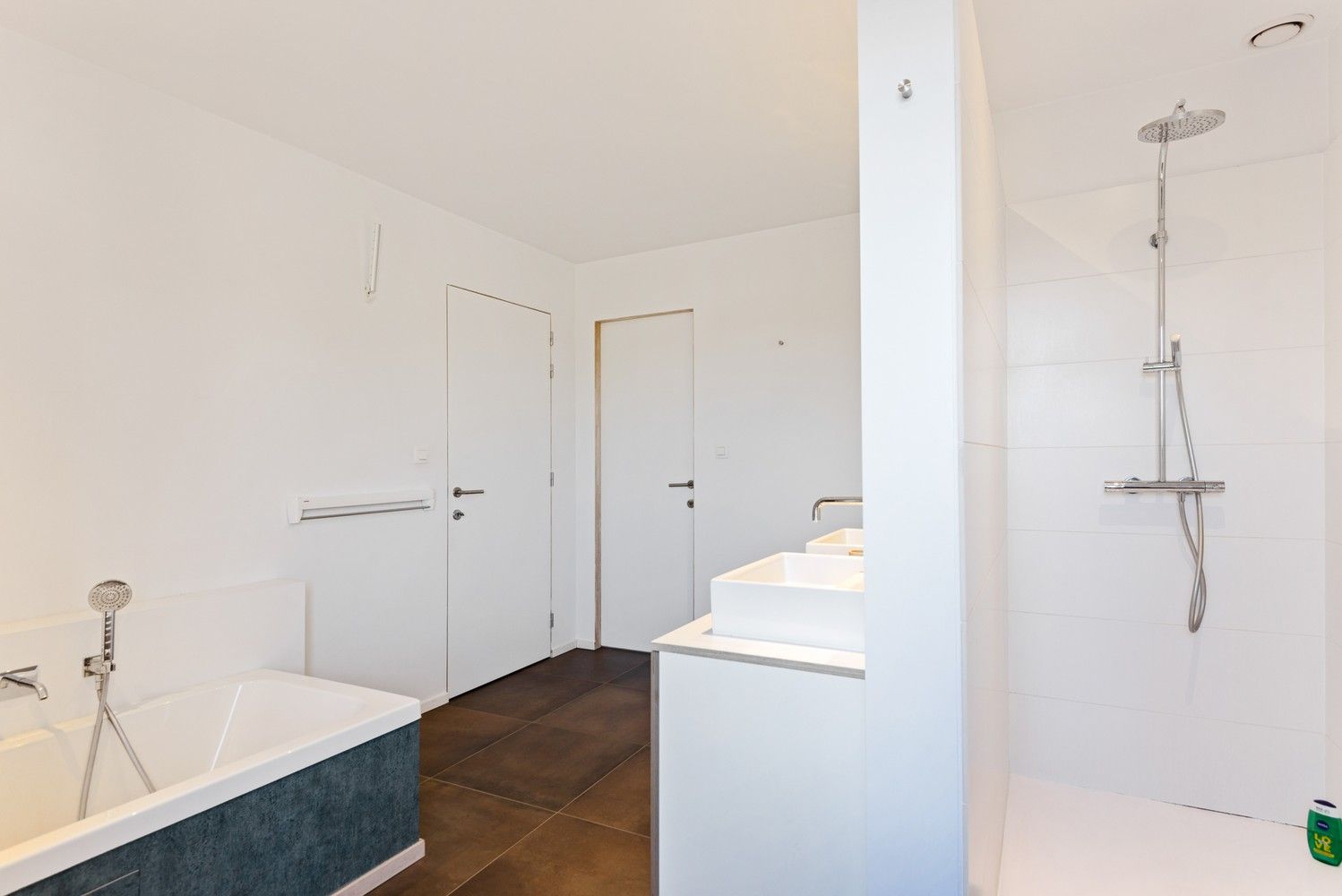 Modern lichtrijk appartement met prachtig terras te Edegem foto 13
