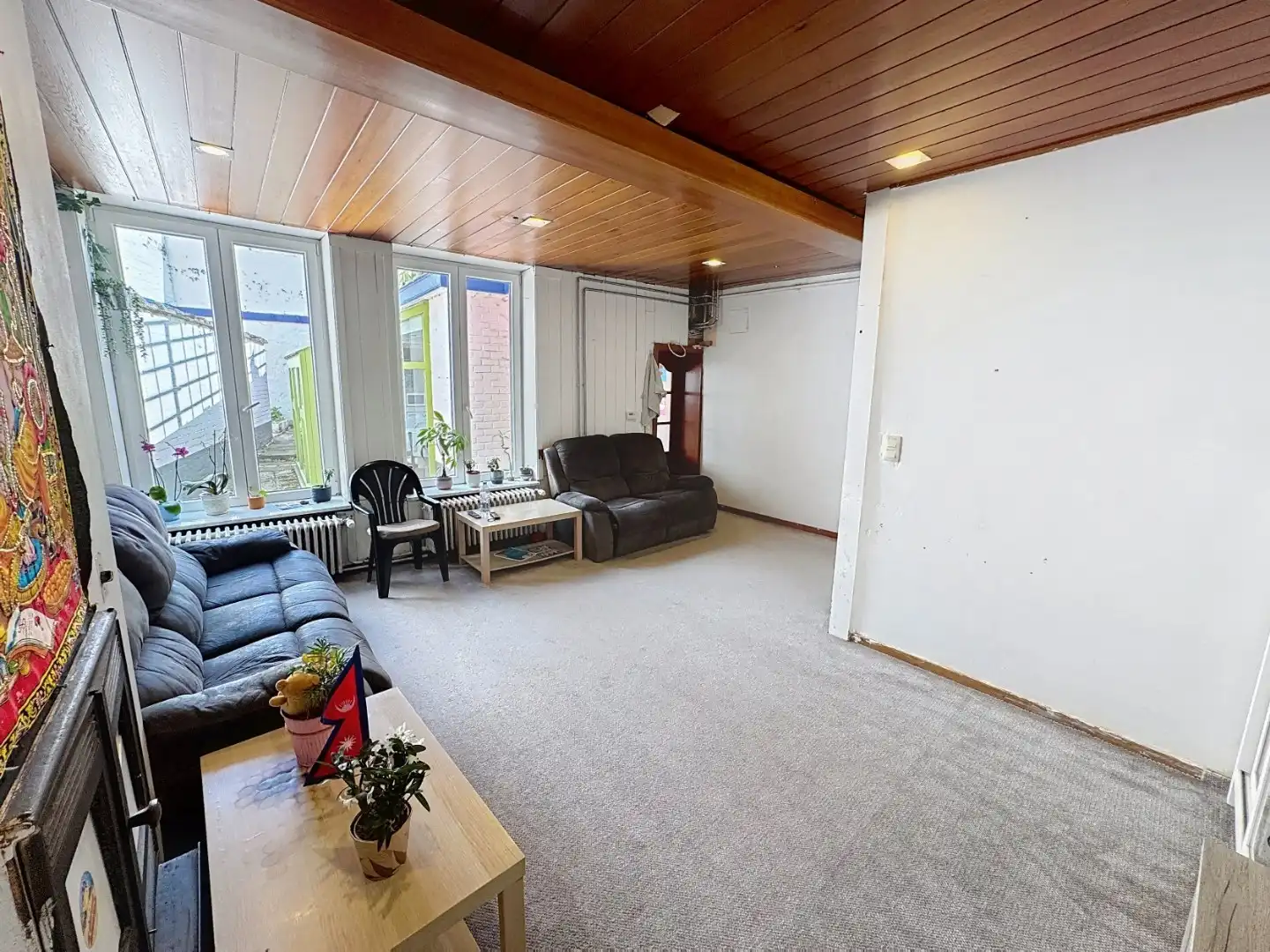 Ruime rijwoning met 4 slaapkamers in het historische Brugge foto 3