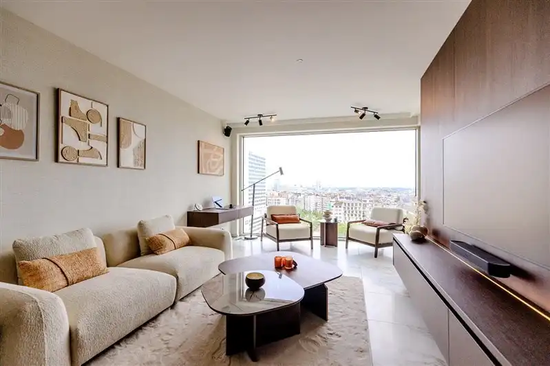 Exclusief gemeubeld 1- slaapkamerappartement in Antwerp Tower foto {{pictureIndex}}