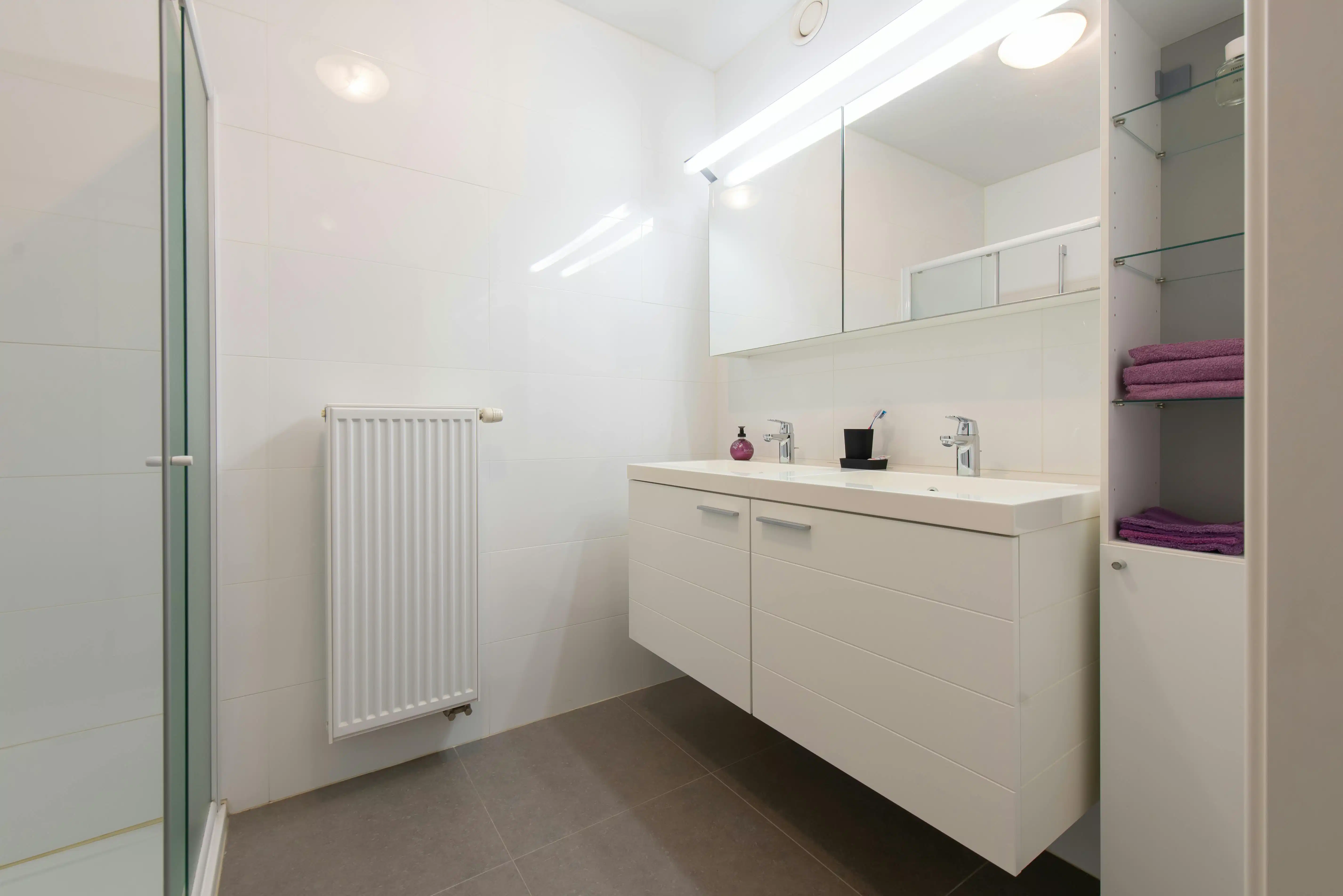 Instapklaar appartement te koop met terras te Oostende foto 9