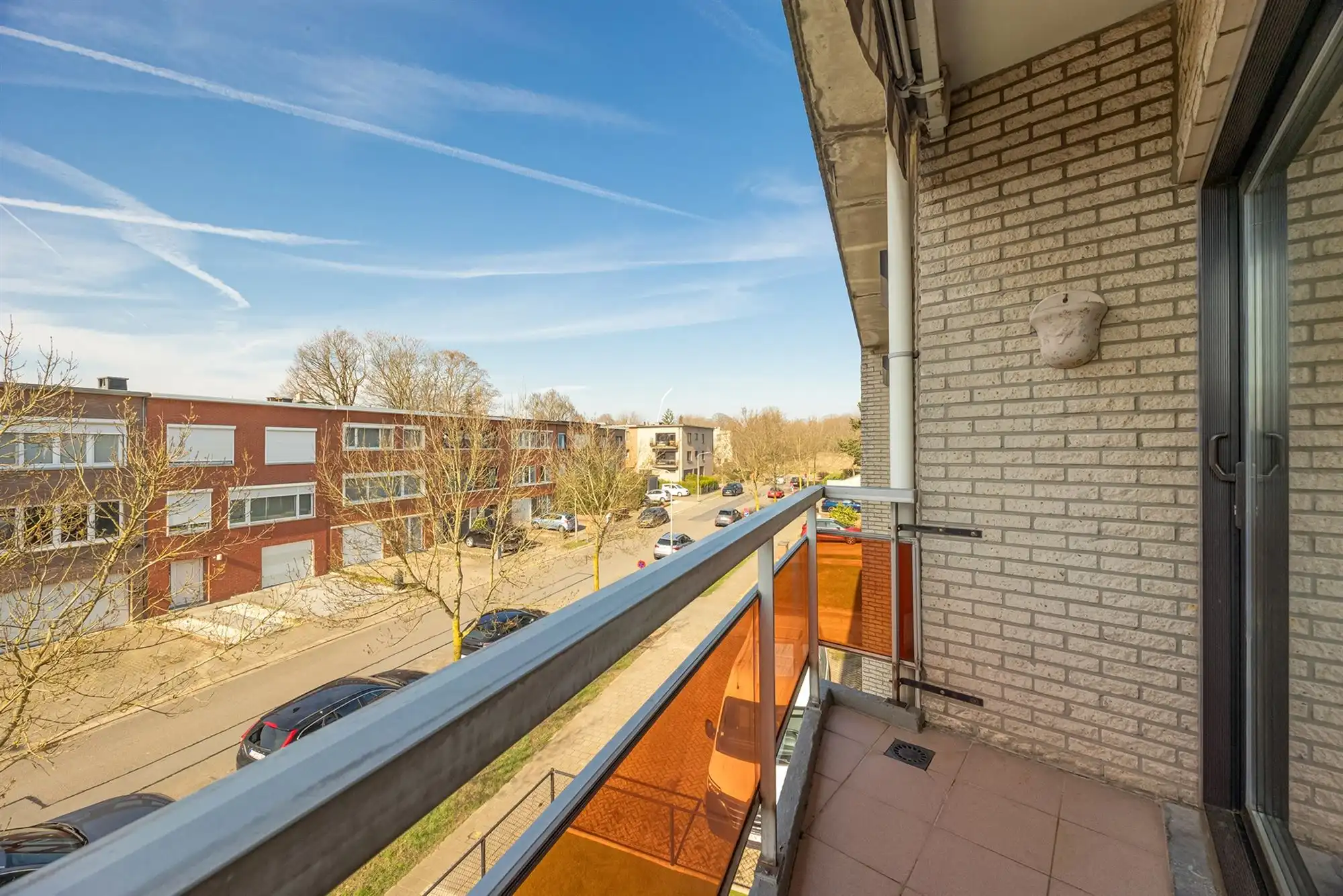 Op te frissen éénslaapkamerappartement met terras  foto 10