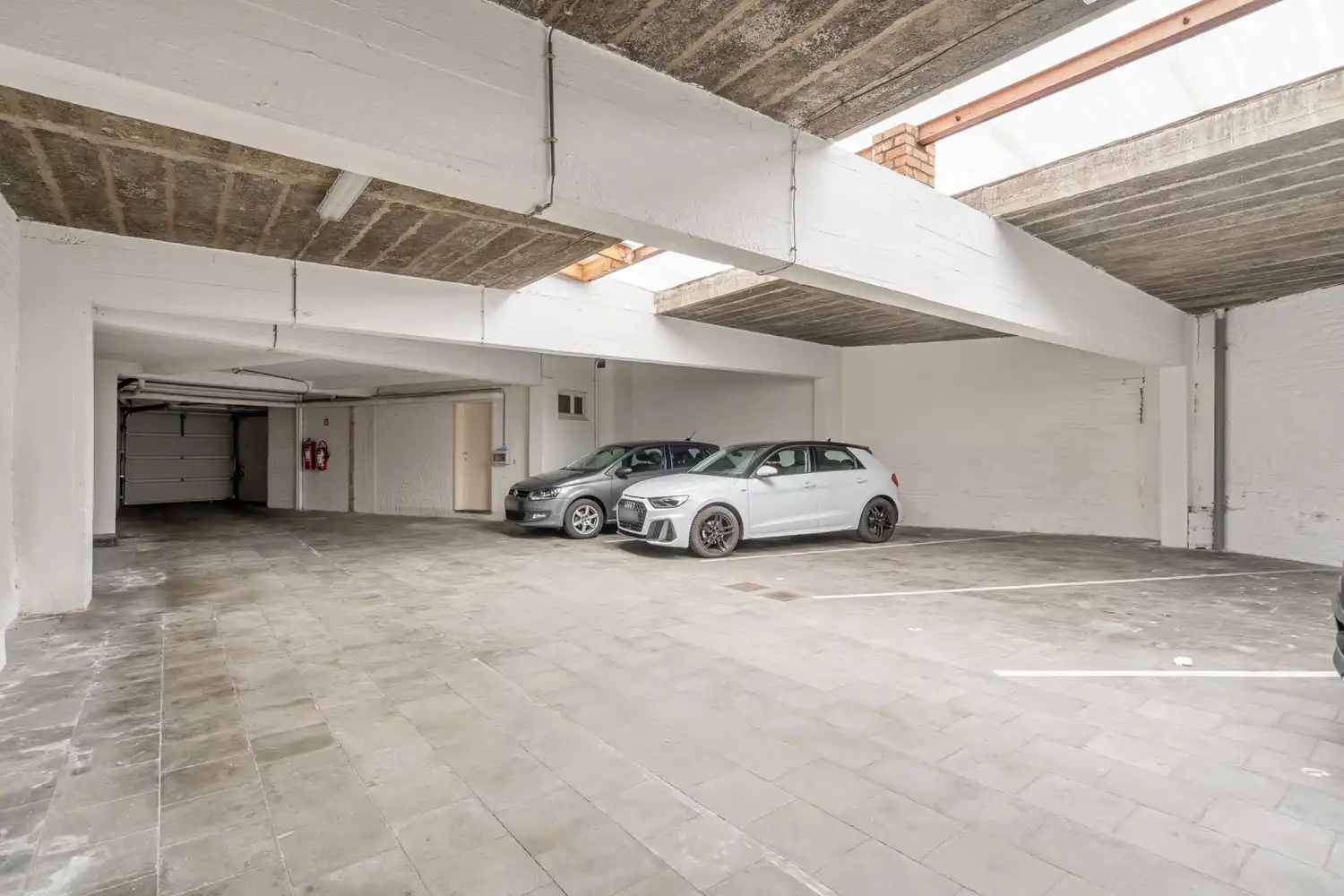 Parkeerplaats te huur in het centrum van Leuven, onmiddellijk beschikbaar ! foto 3