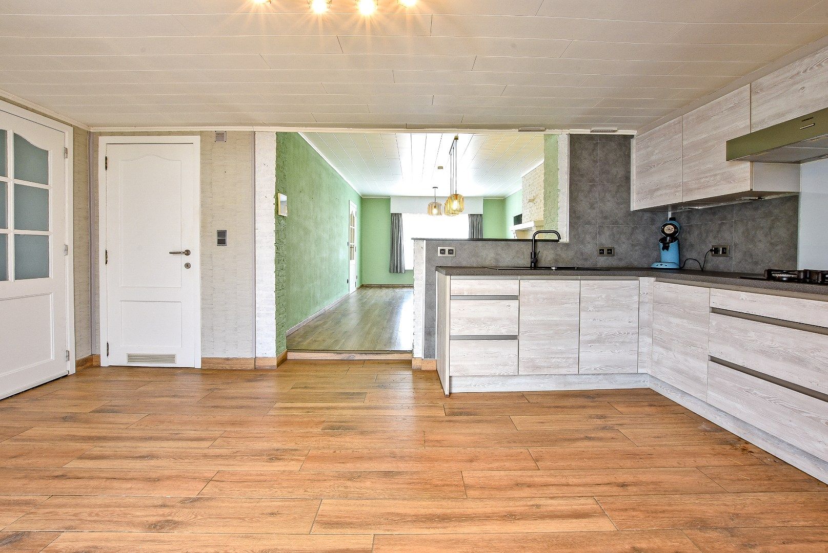 Gezellige halfopen woning te Diksmuide! foto 8