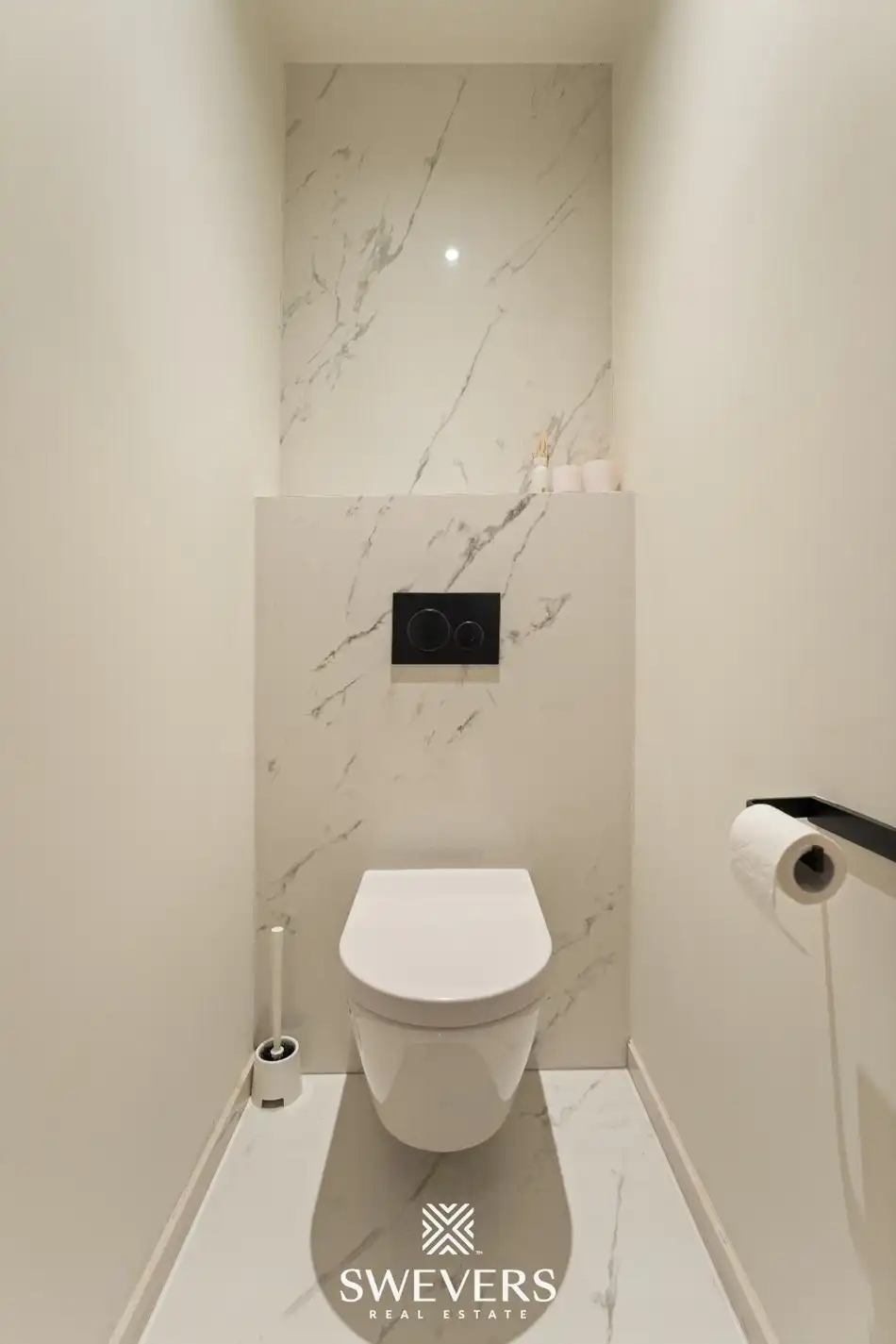 Luxueus villa-appartement in het centrum van Bolderberg foto 27