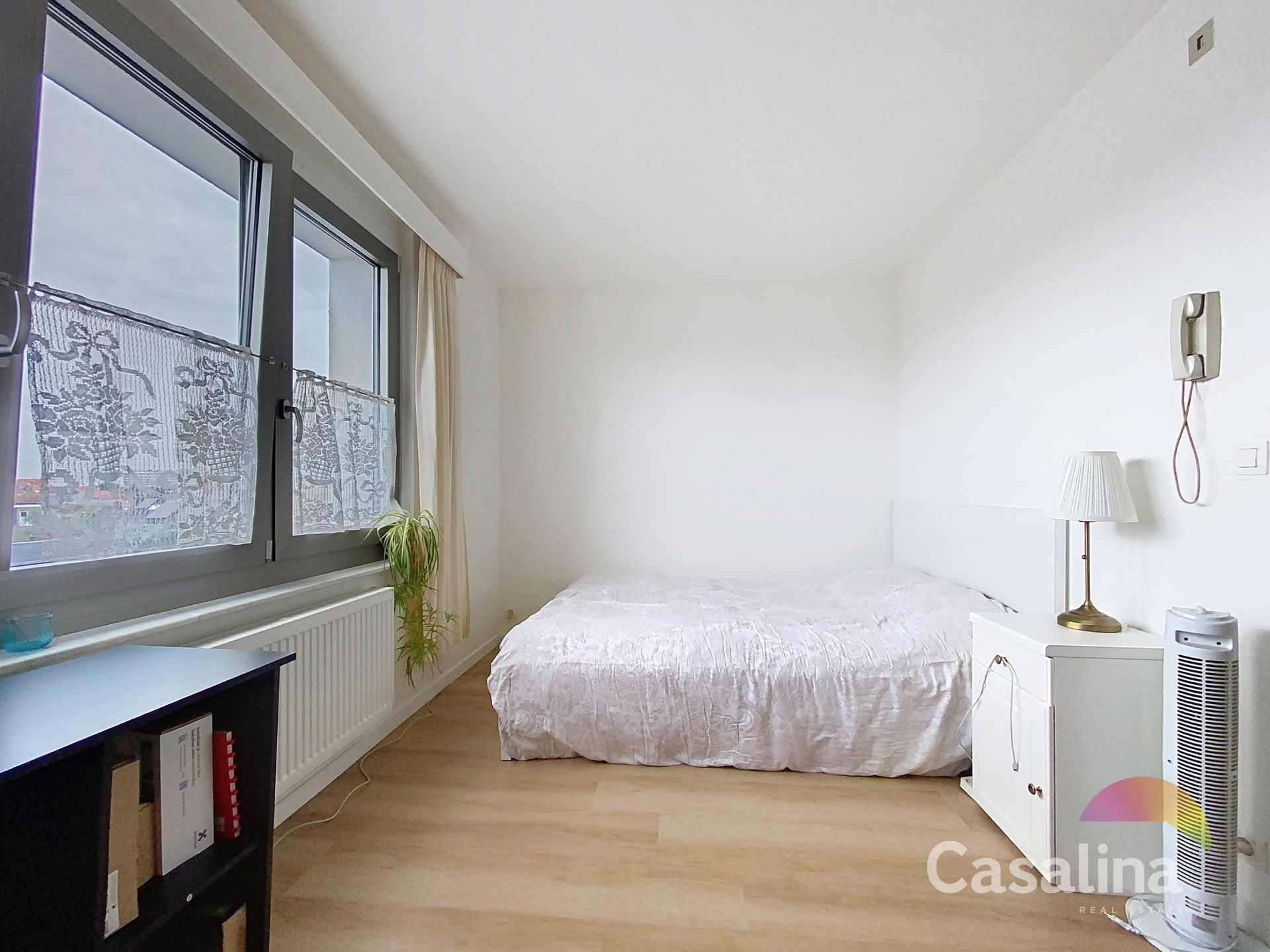 STUDIO - PENTHOUSE van 38m², volledig gerenoveerd foto 7