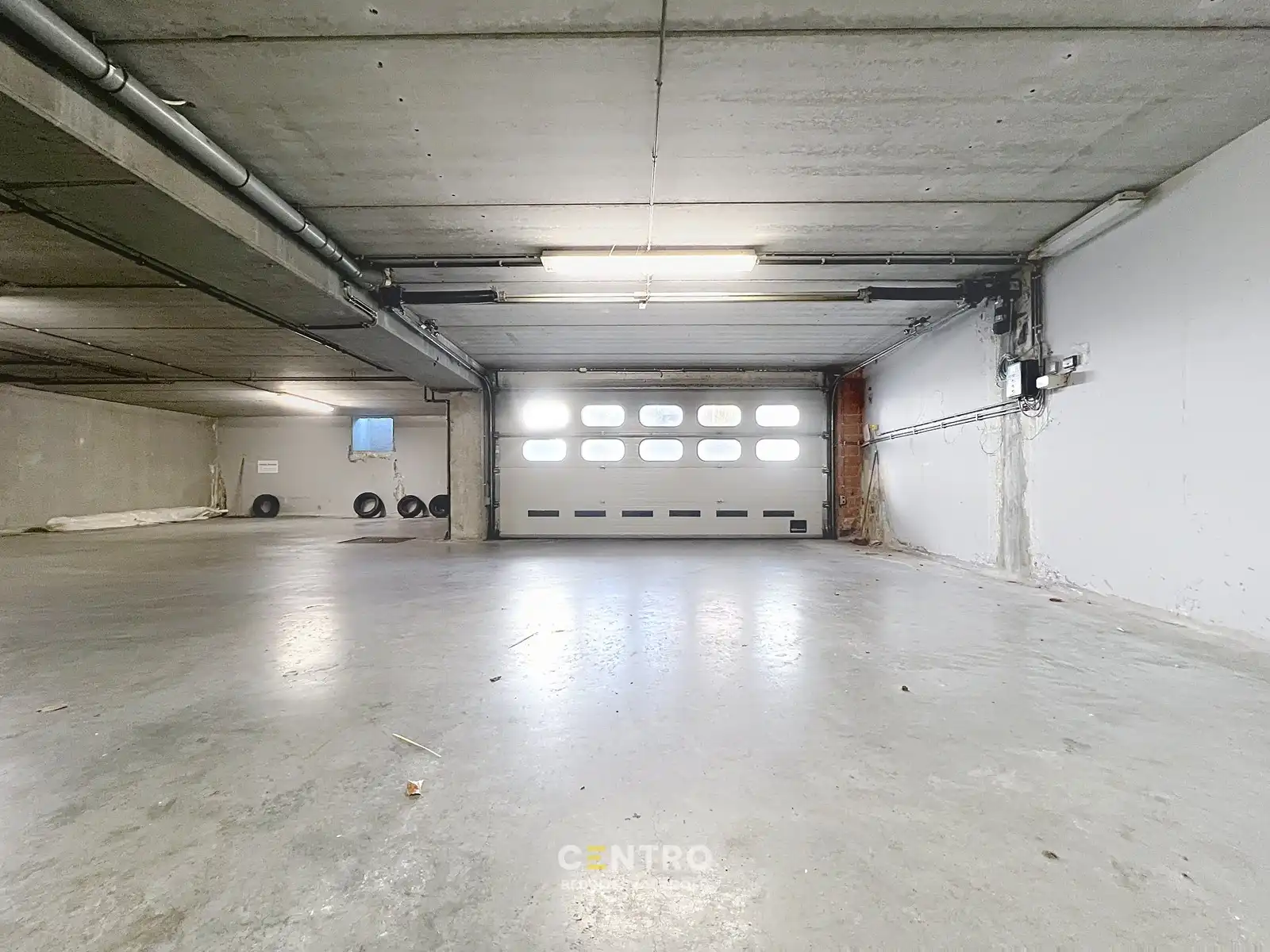 Instapklare kantoorruimte 175m² met perfecte VISIBILITEIT aan 't Hoge - opsplitsbaar. foto 17