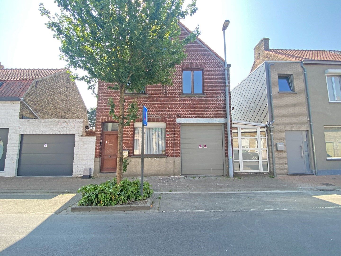 Te renoveren rijwoning op 360m² met 4 slaapkamers + garage & achterliggende loods / werkplaats te Adinkerke (De Panne).  foto 20