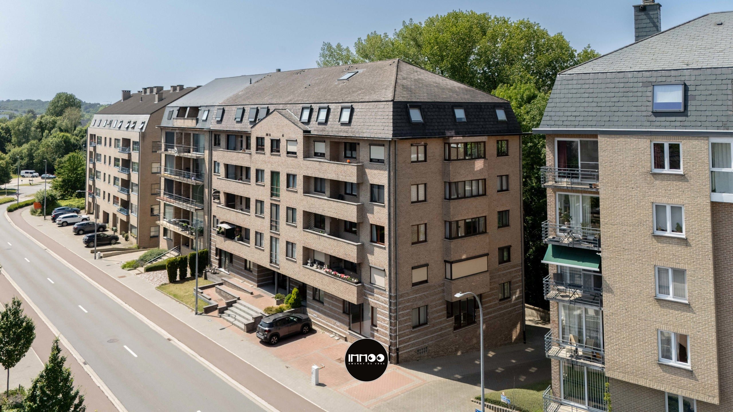 Appartement te koop foto {{pictureIndex}}