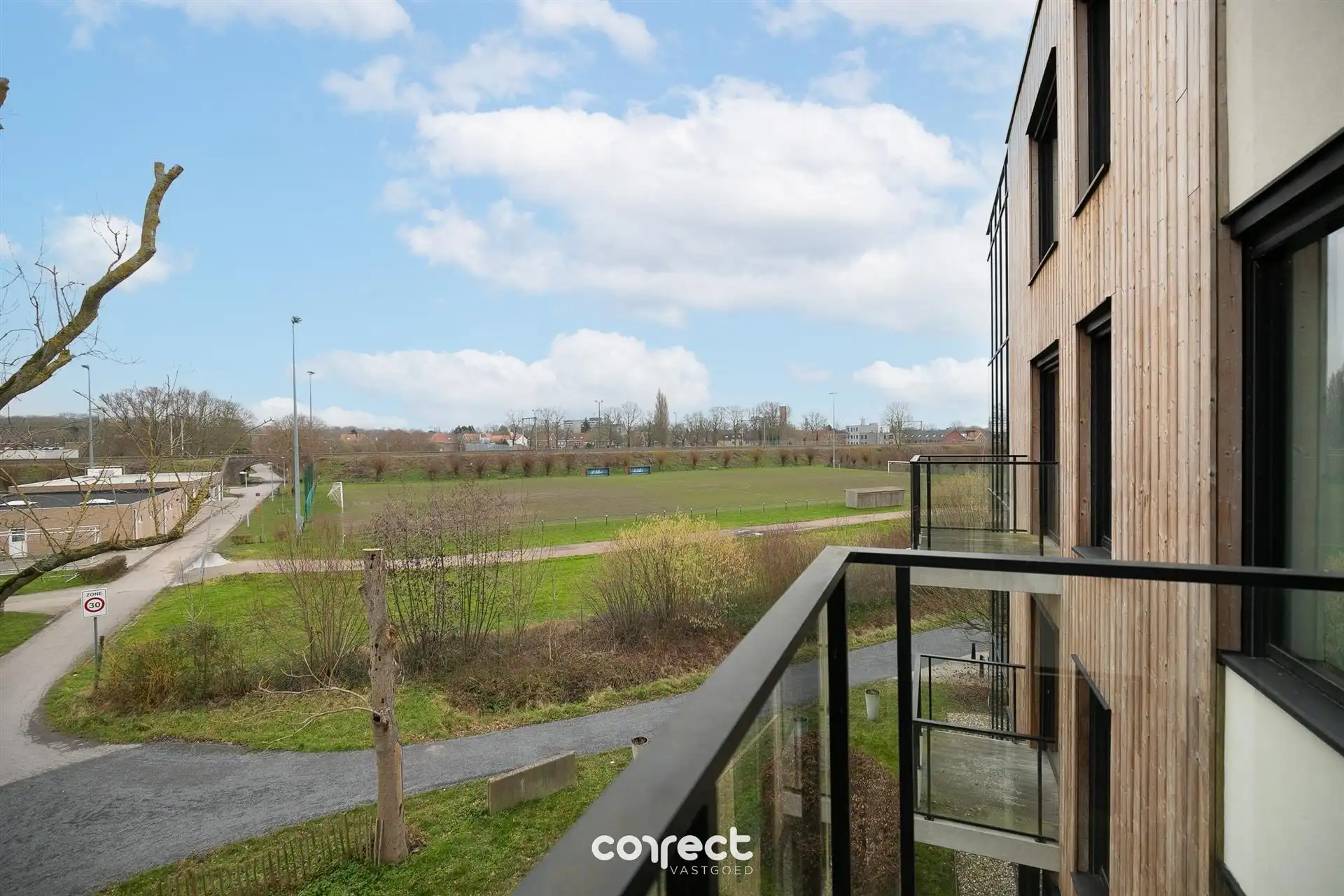 Instapklare assistentieflat te Brugge. foto 12