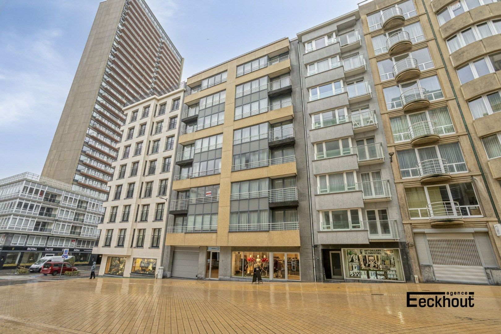 Instapklaar 2 slaapkamer appartement met lateraal zeezicht foto 4