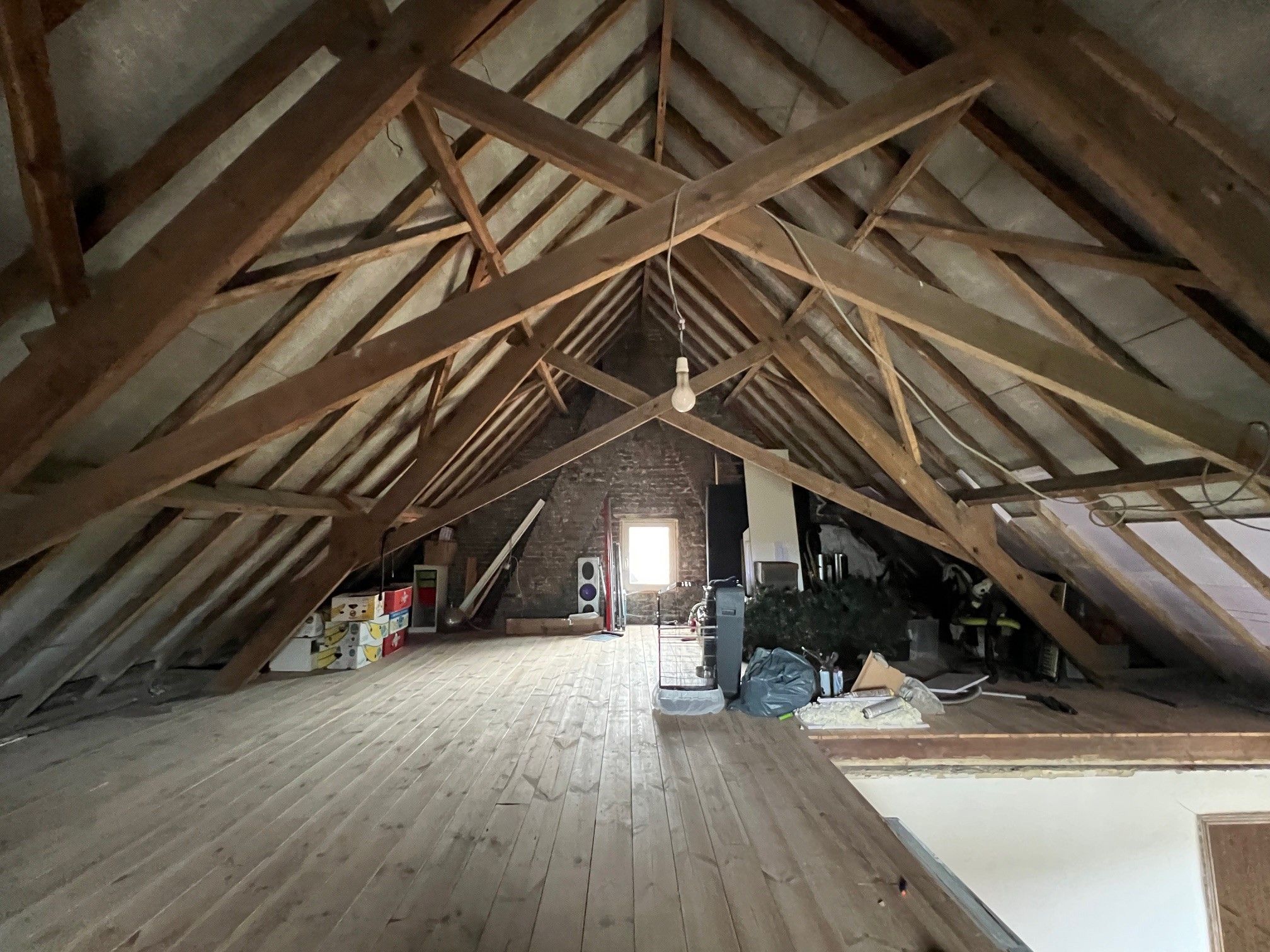Instapklare woning met veel potentieel! foto 7