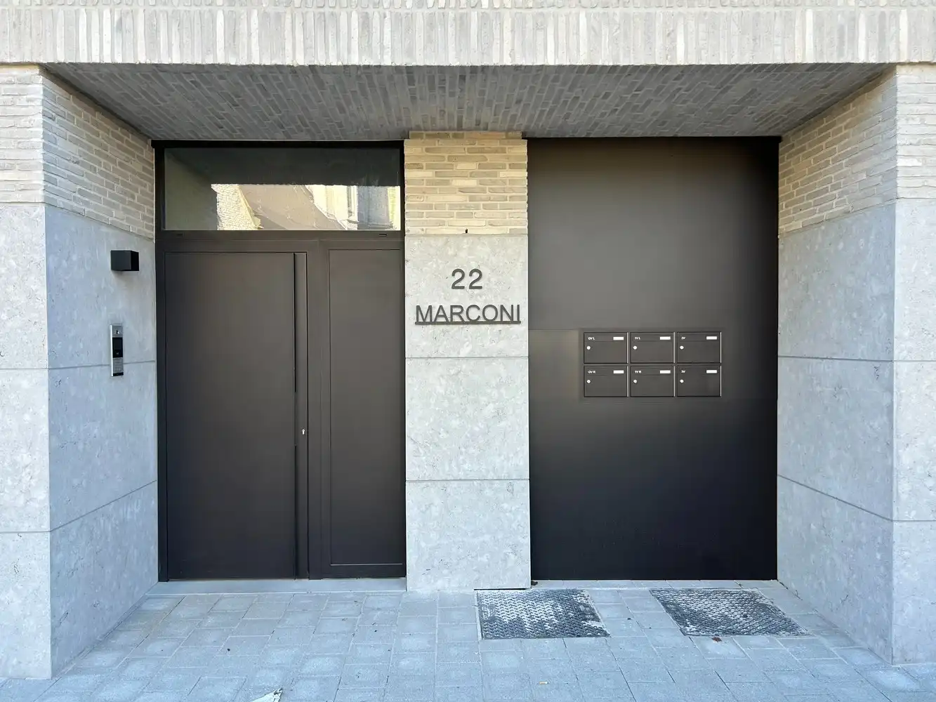 Casco handelspand/kantoor met privatieve tuin met terras! foto 3