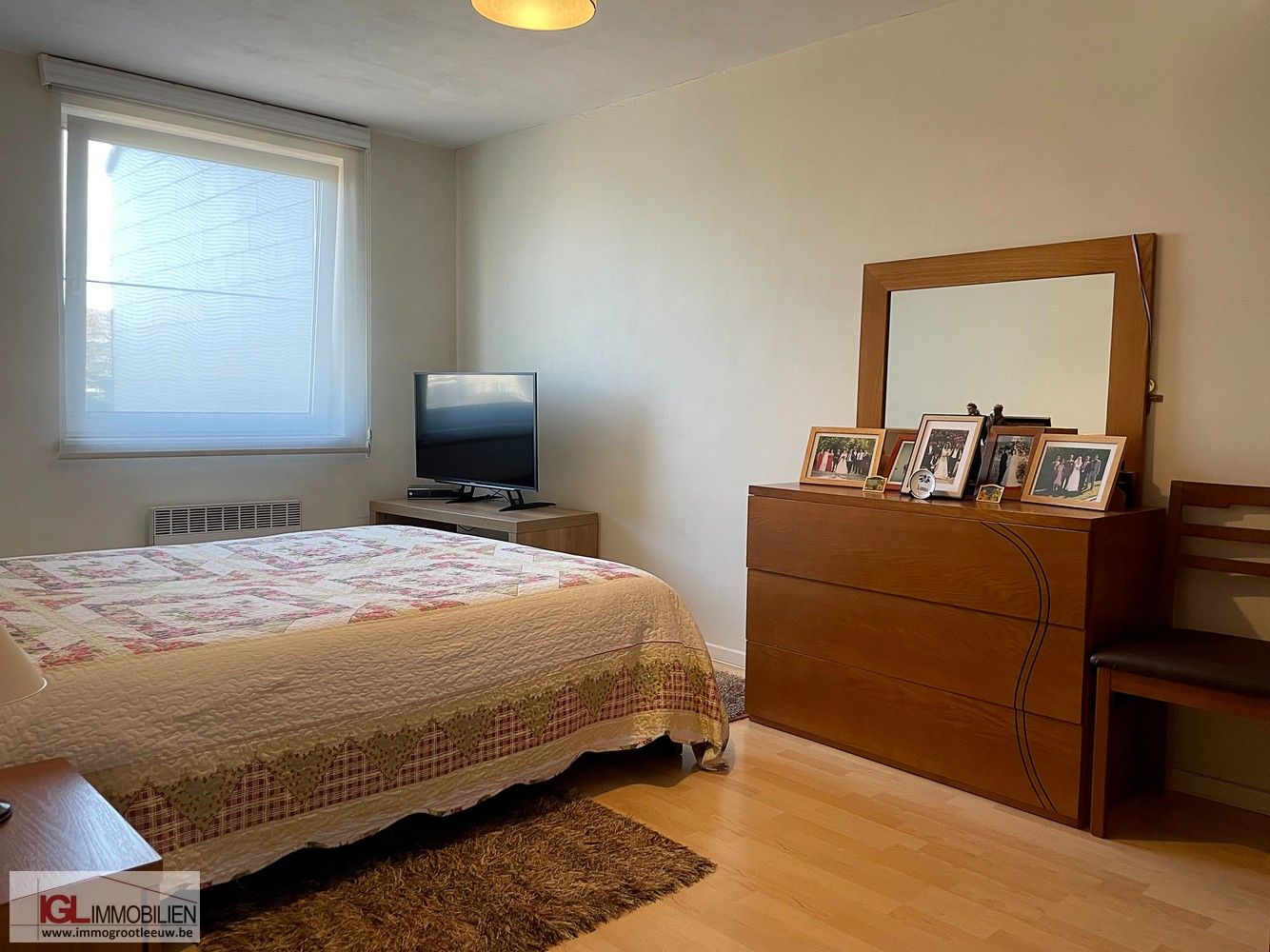 Gerenoveerde bel-étage woning met 5 slaapkamers, garage en zonnige tuin foto 15