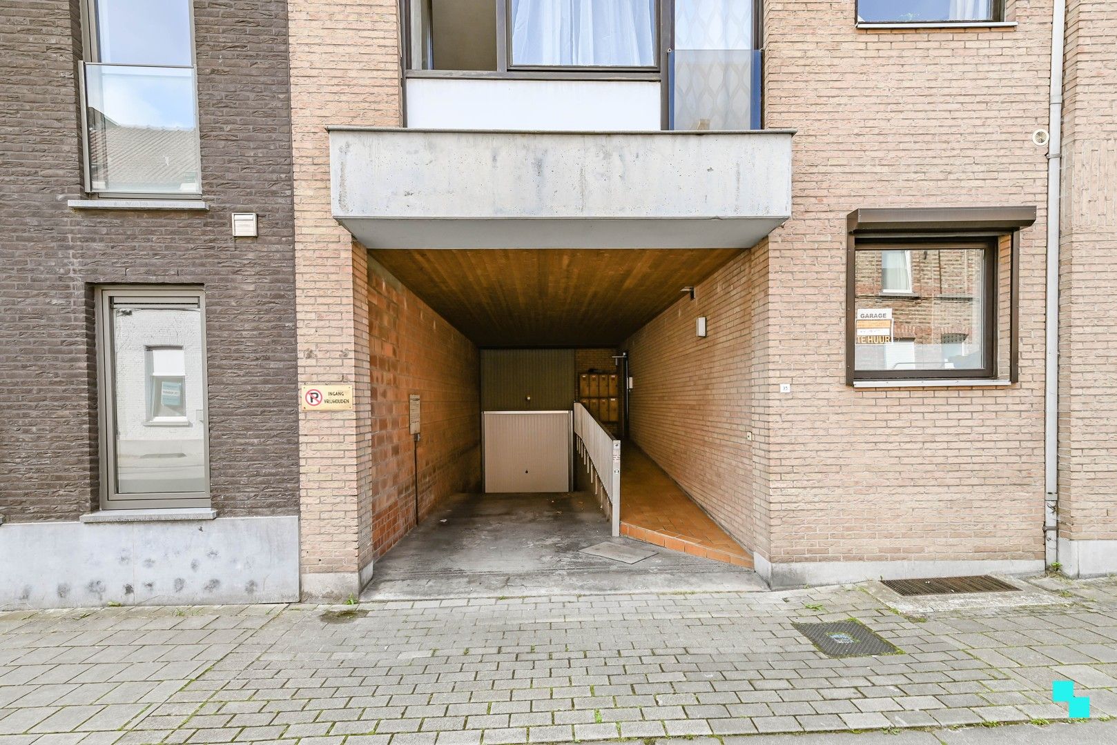 Ondergrondse autostaanplaats te Kortrijk foto 2