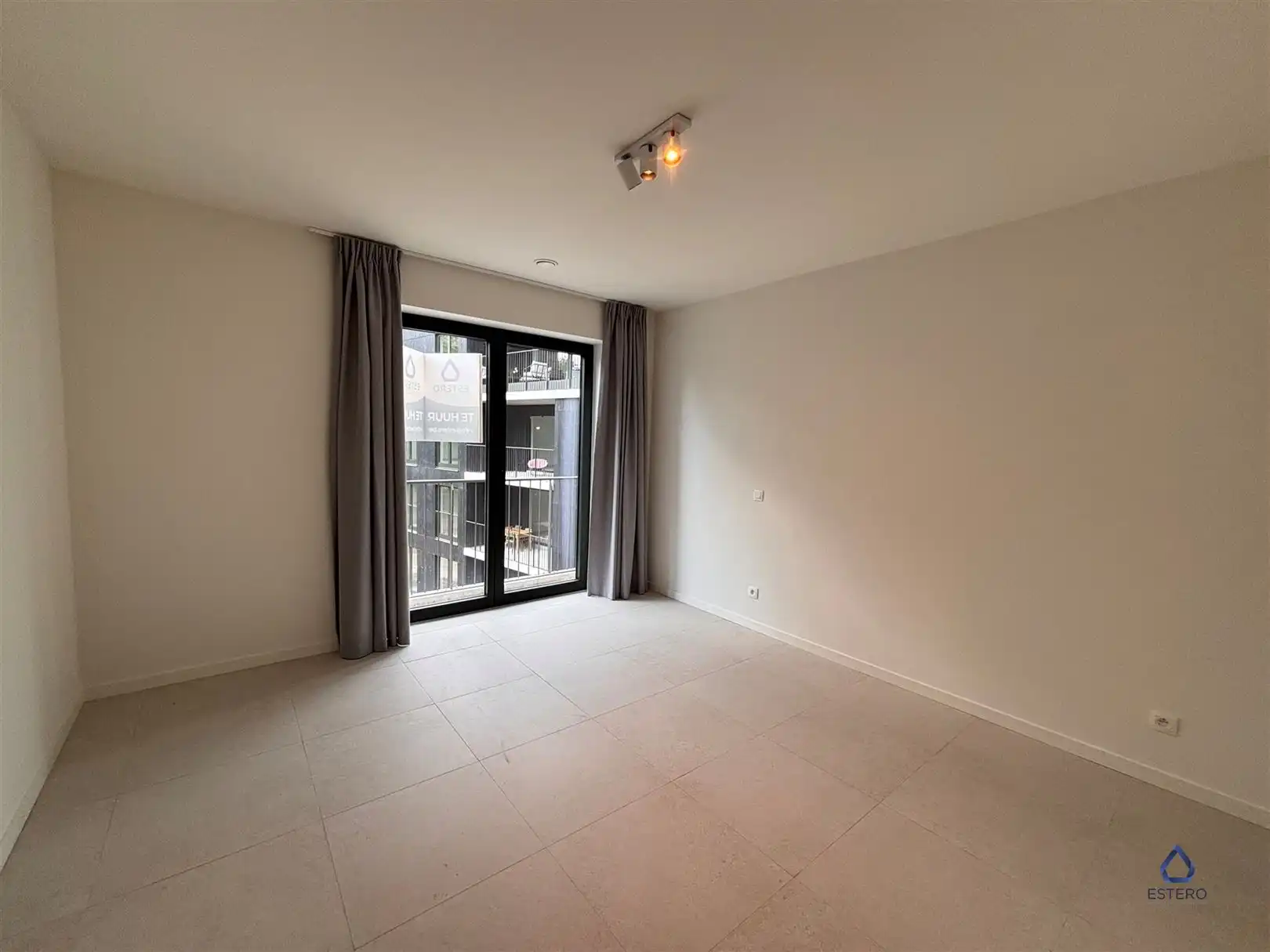 Prachtig nieuwbouwappartement met ruim terras foto 9
