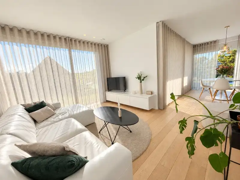 Luxueus designappartement met zuidterras, carport en ruime kelder foto 4