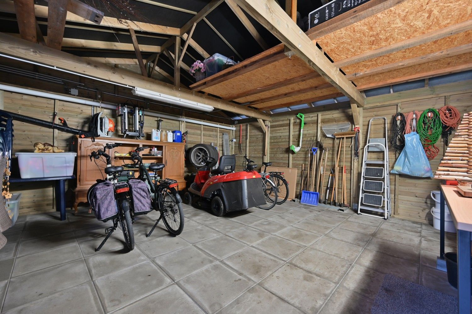 Hier woon je waar rust, ruimte en natuur samenvloeien foto 29