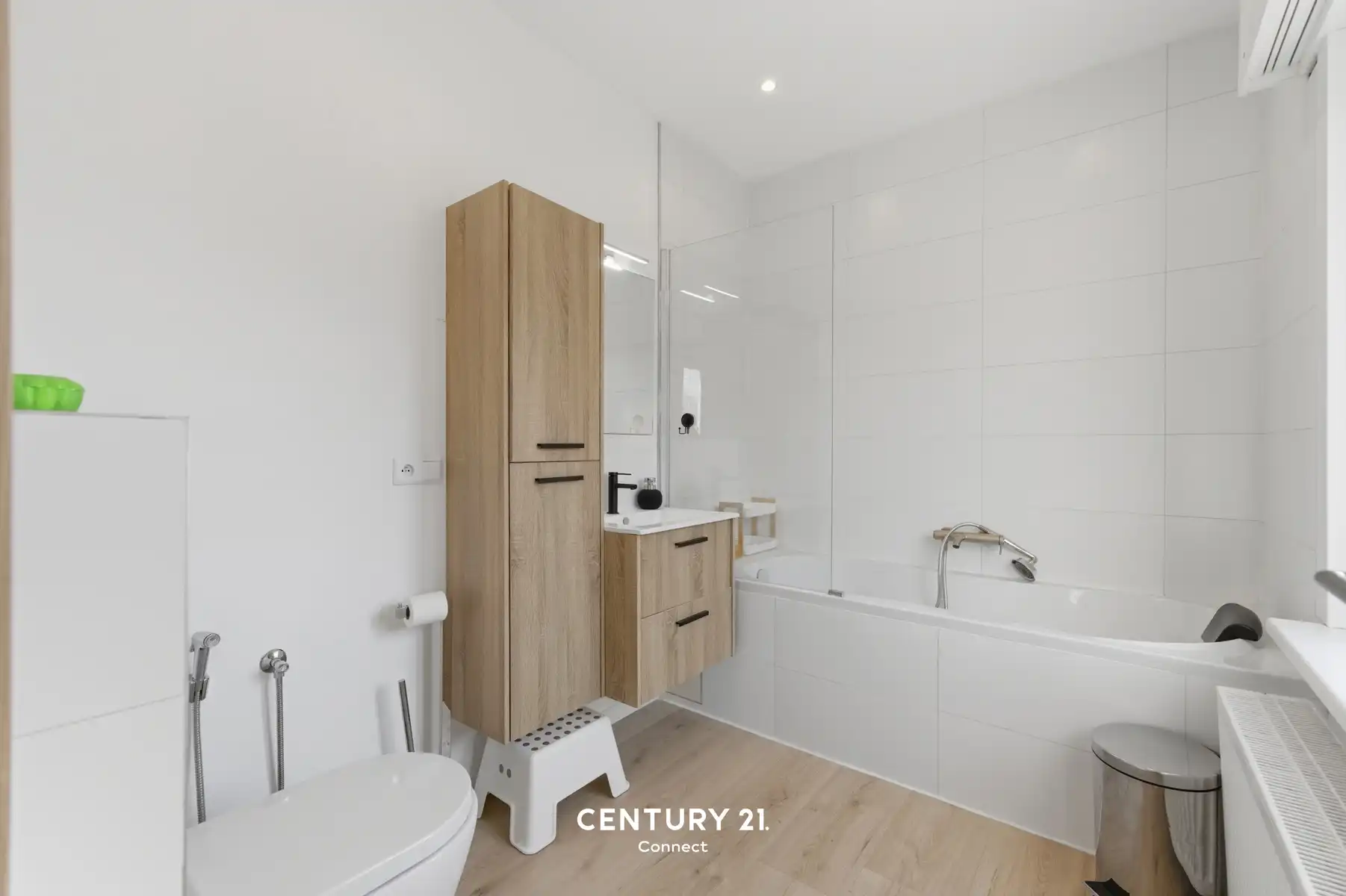 Multifunctionele woning in hartje Sint-Joris-Weert foto 21