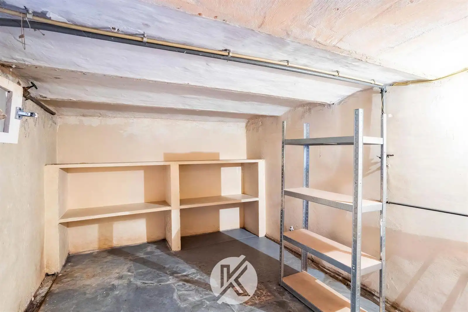 Te renoveren woning nabij de markt foto 19