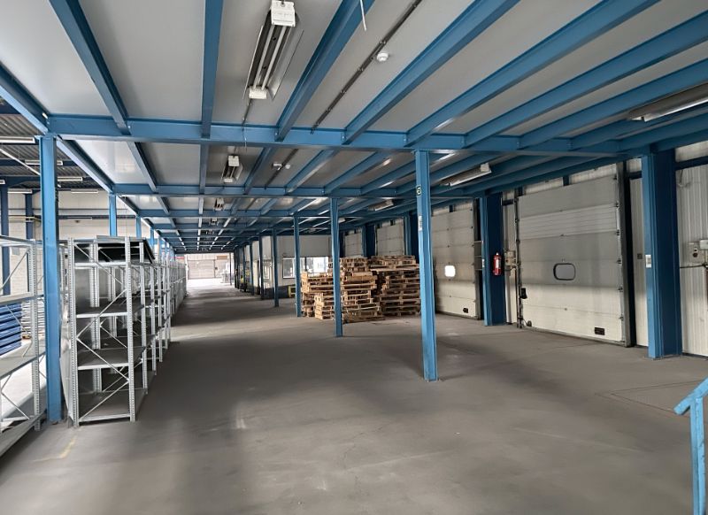 Opslagruimte / logistiek magazijn op toplocatie te huur foto 6