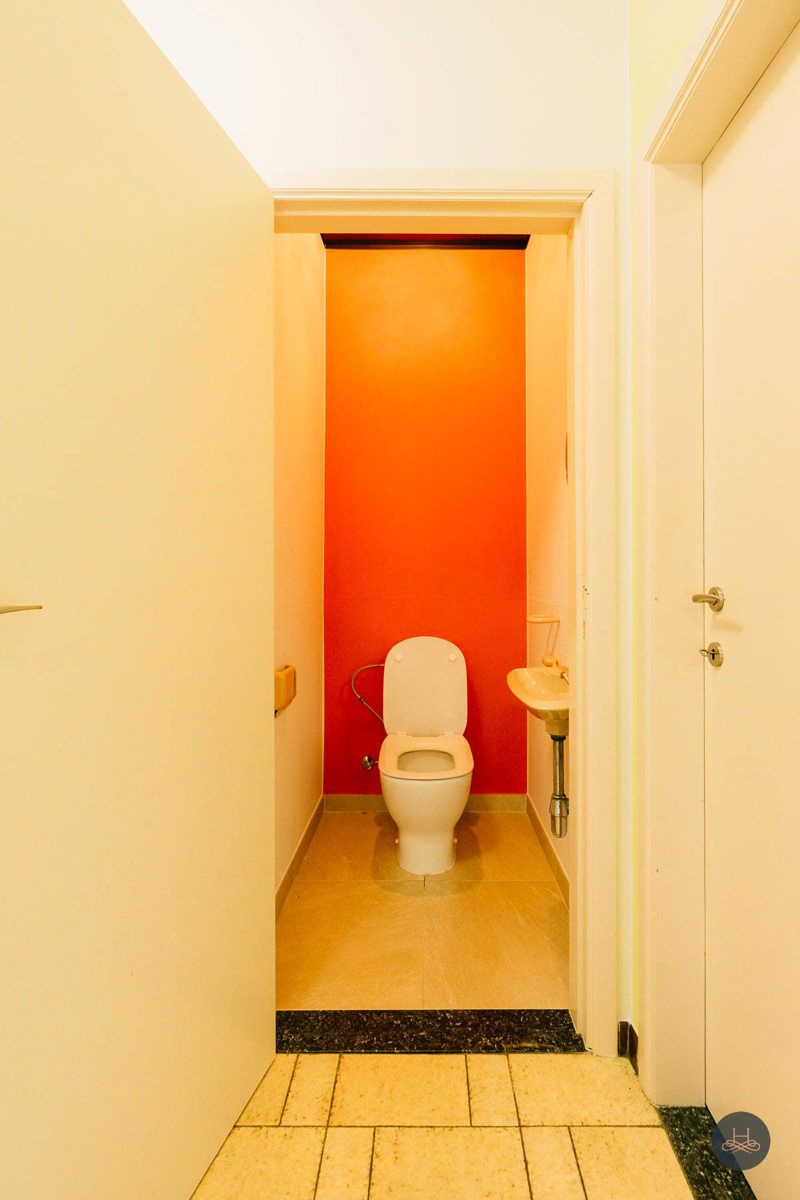 Vrijstaande, karaktervolle woning op ruim perceel  foto 15