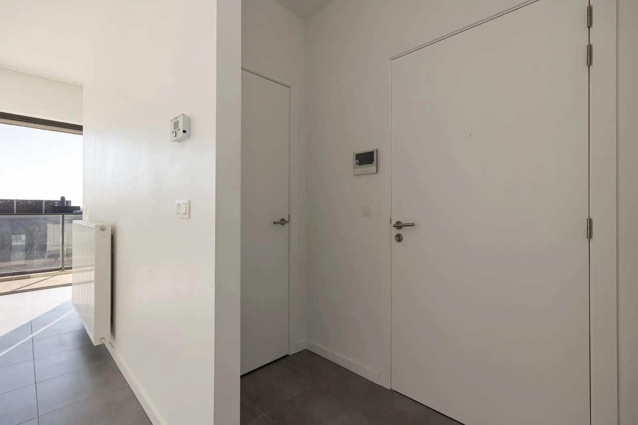 Appartement met 2 slaapkamers + autostaanplaats + ruim terras met een fantastisch panorama foto 13