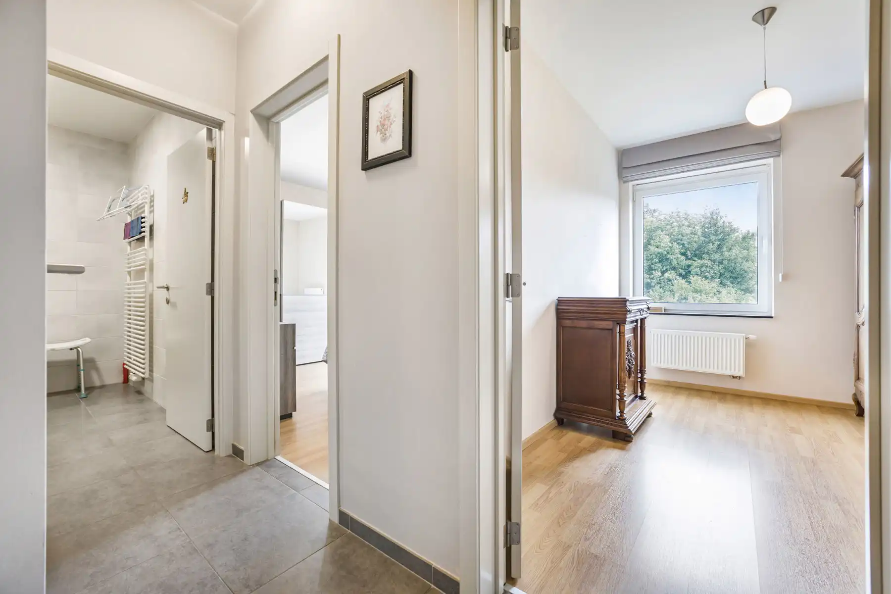 Zeer gunstig gelegen appartement met 2 slaapkamers + garage foto 14