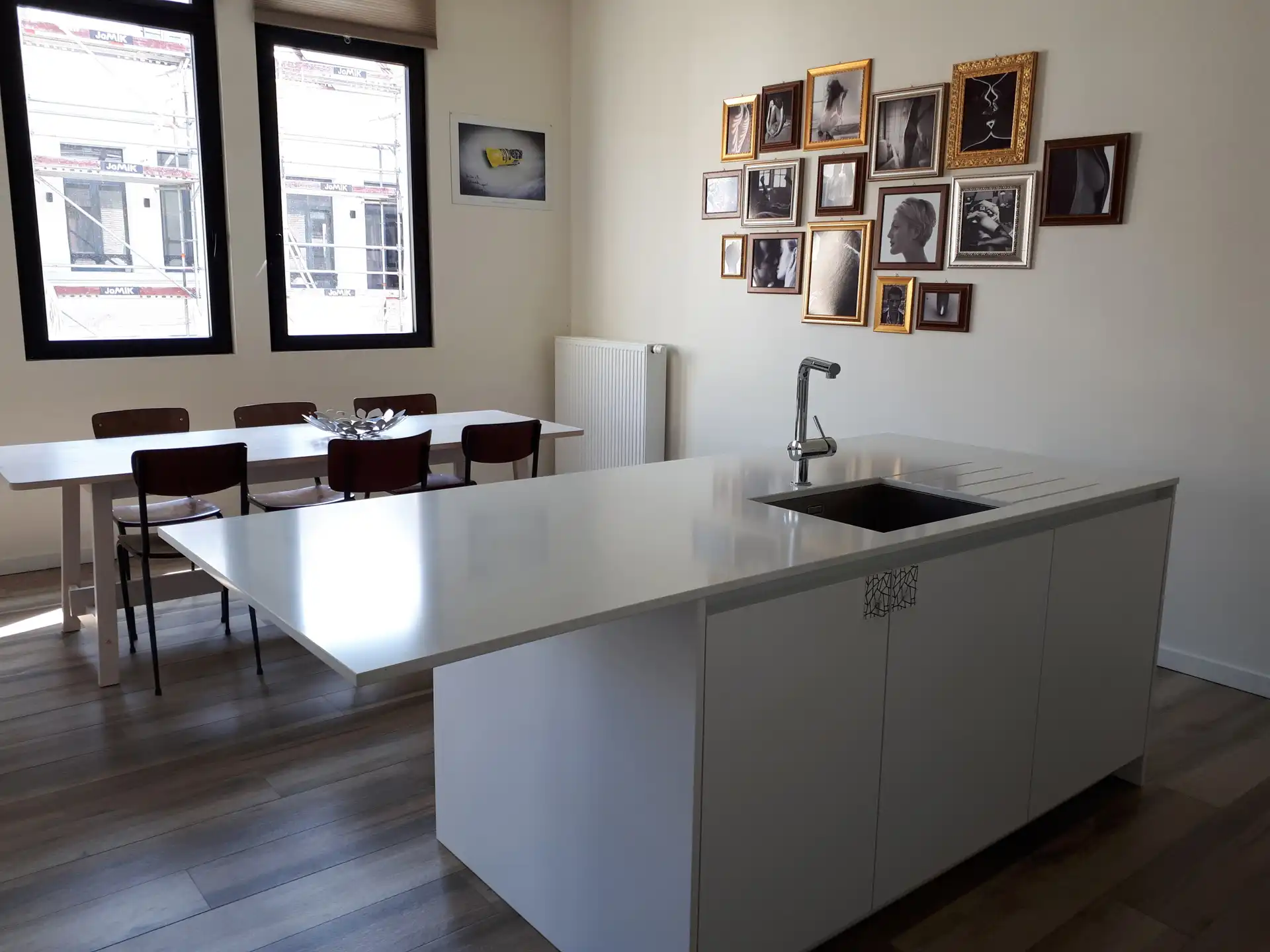 ANTWERPEN - Gemeubeld appartement in het centrum foto 3