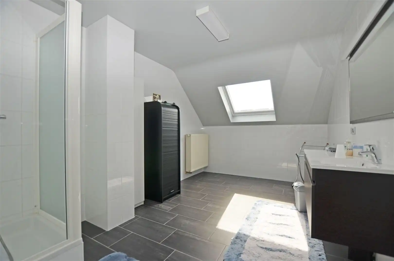 Instapklare villa met gelijkvloers nachtgedeelte foto 26