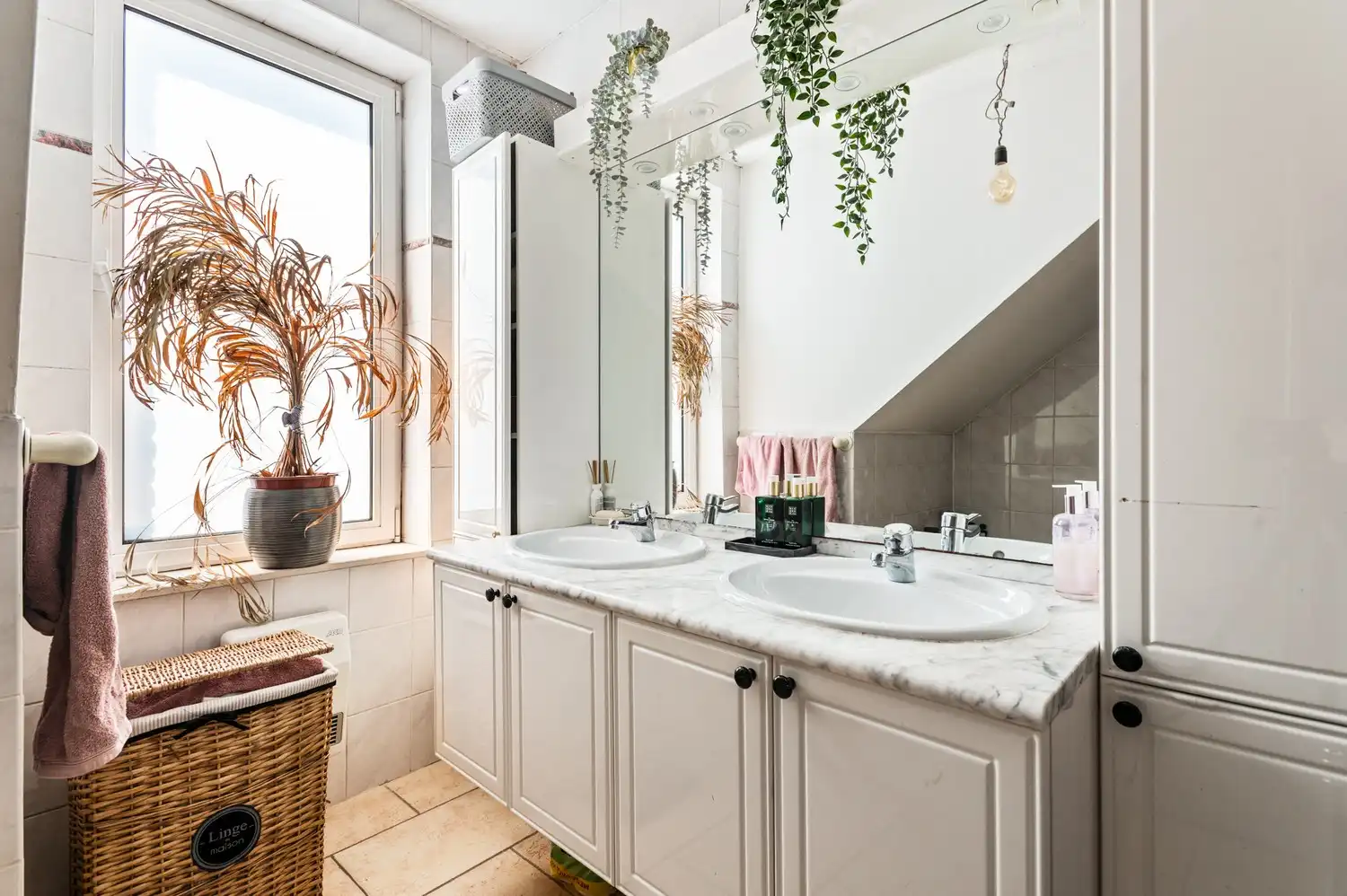 Dakappartement met twee slaapkamers en ruim terras (27m²) in het centrum van Broechem! foto 15