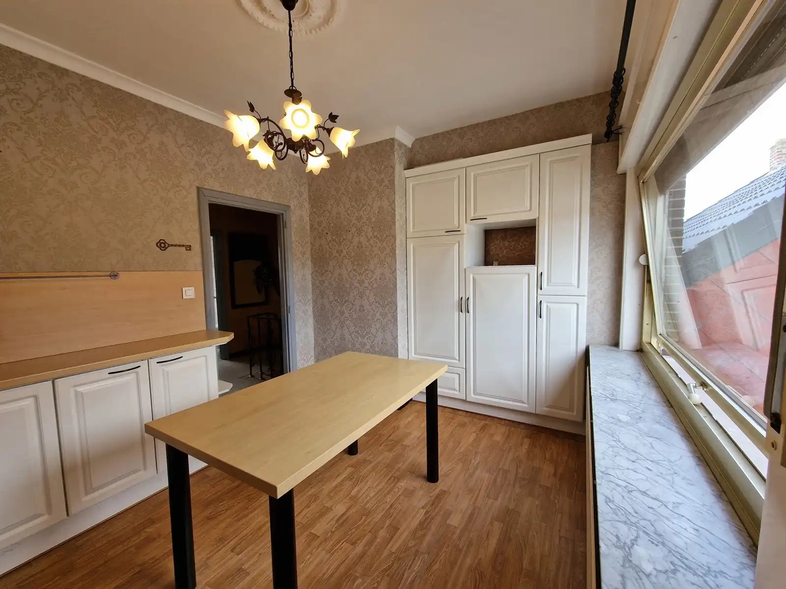 Polyvalente garage 600m² met appartement te Ransberg (Linter) foto 8