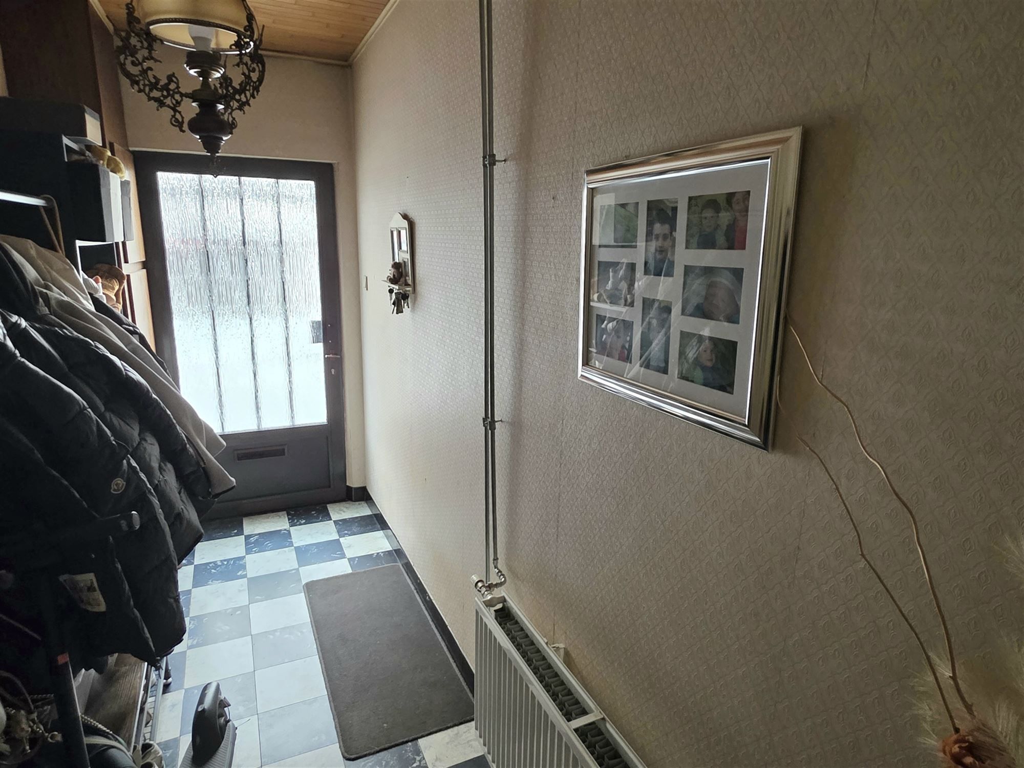 Gezinswoning met 4 slaapkamers en zonnige tuin foto 3