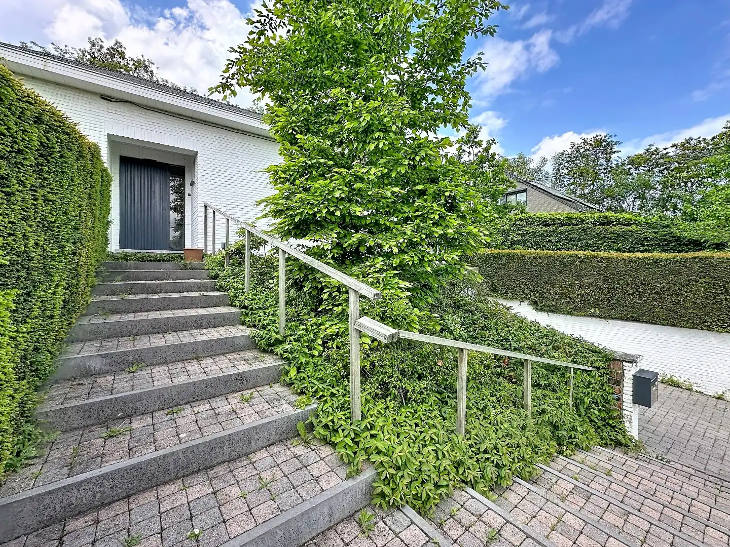 Ruime gelijkvloerse villa met prachtige tuin op toplocatie in Korbeek-Lo foto 3