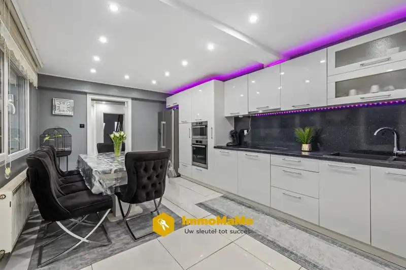 HUIS TE KOOP IN SINT-KRUIS-WINKEL foto 7