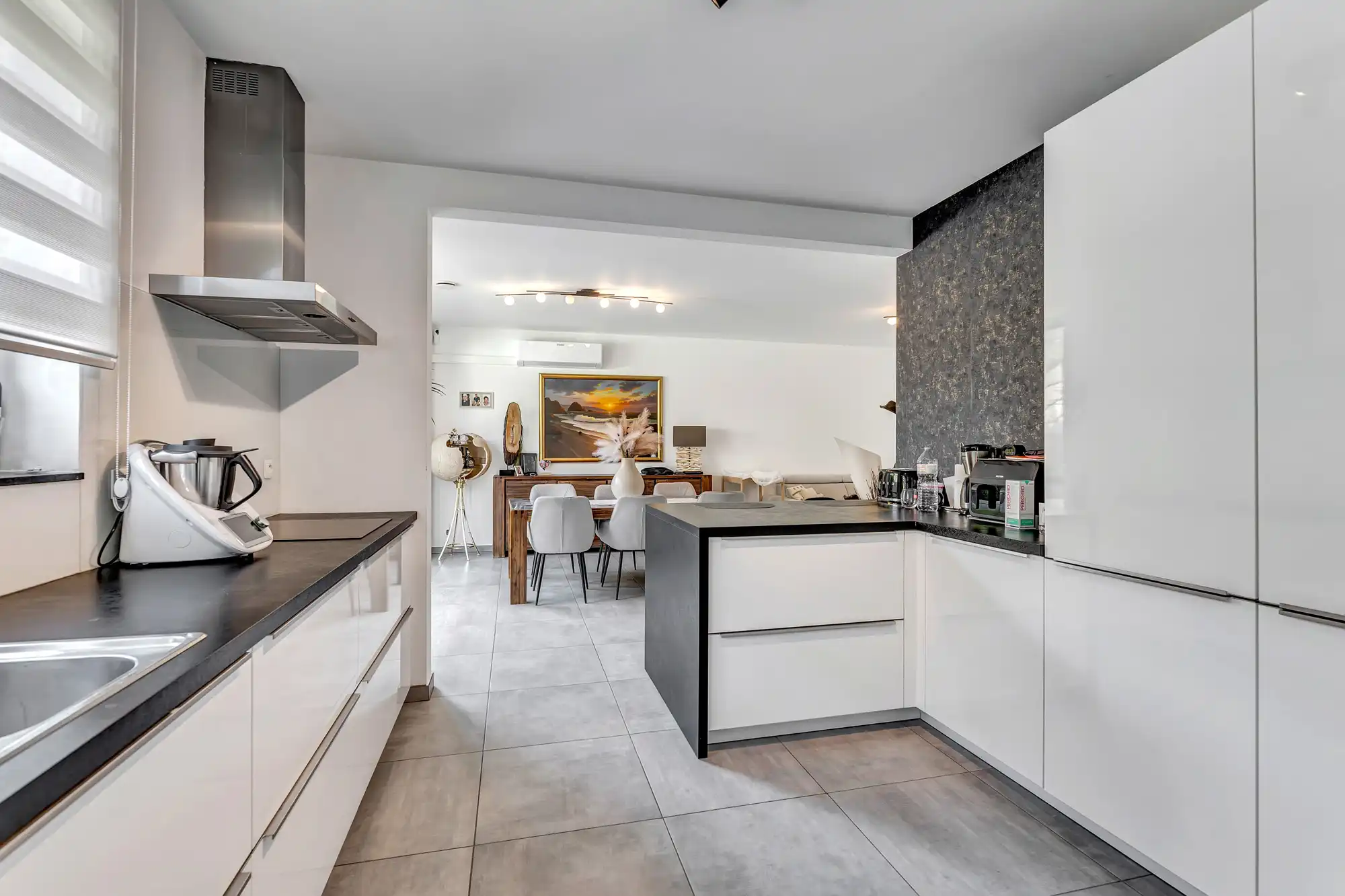 Instapklare woning met 3 slaapkamers en gezellige tuin foto 10