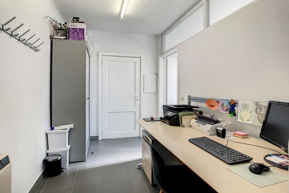 Commerciële ruimte te huur foto 5