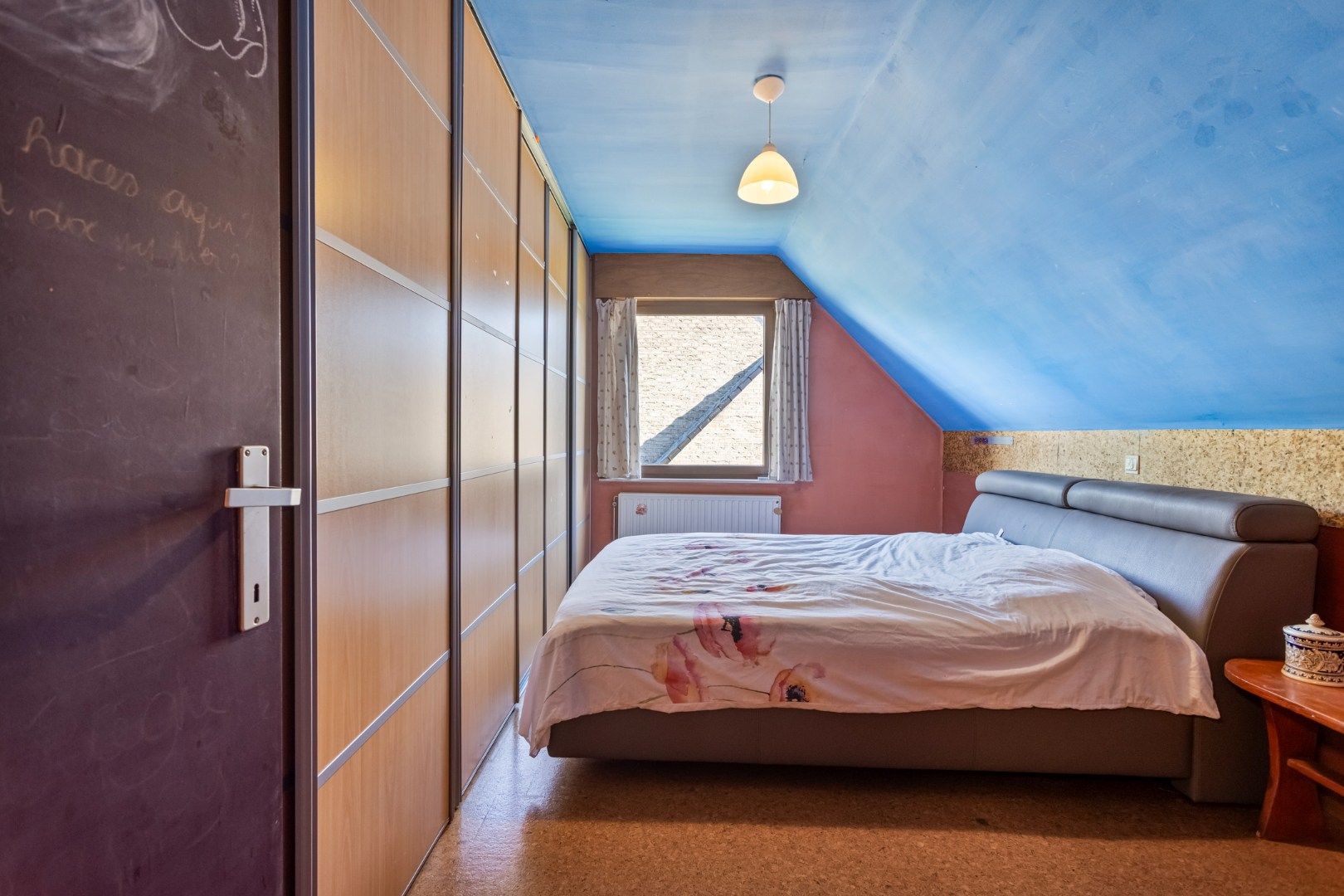 Heel ruime woning met 6 kamers in een oase van rust! foto 18