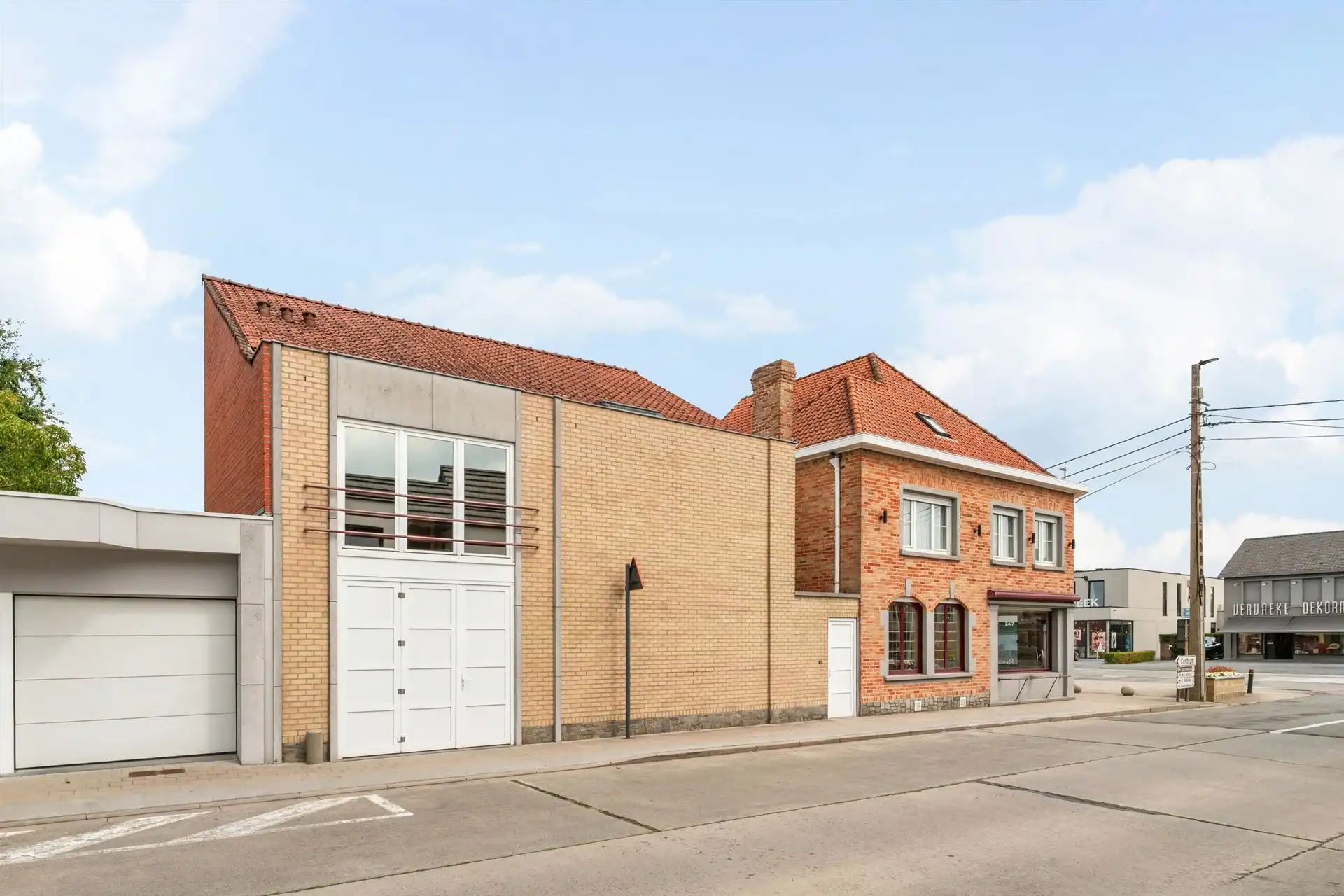 Veelzijdig handelspand met woonst in centrum Beveren-Leie! foto 3