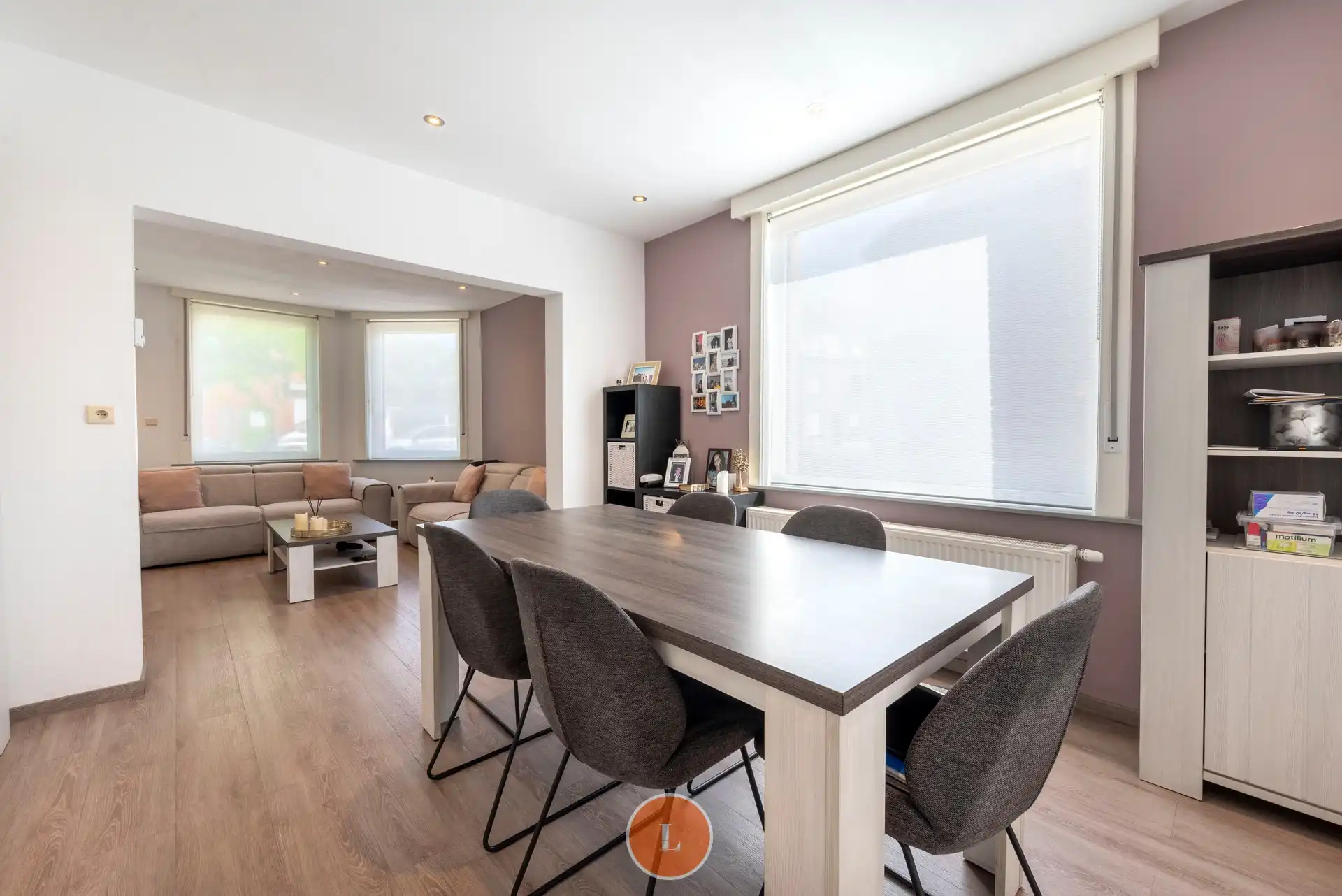 Charmante hoekwoning met onderhoudsvriendelijke stadstuin op centrale ligging in Menen foto 5